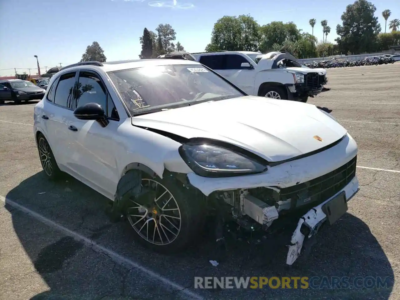 1 Photograph of a damaged car WP1AF2AY9KDA80072 PORSCHE CAYENNE 2019