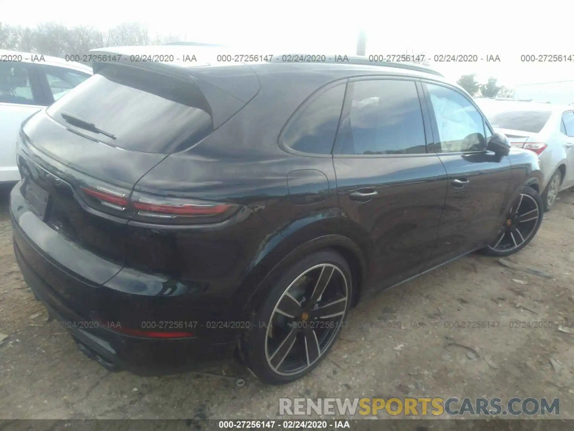 4 Photograph of a damaged car WP1AF2AY9KDA81156 PORSCHE CAYENNE 2019