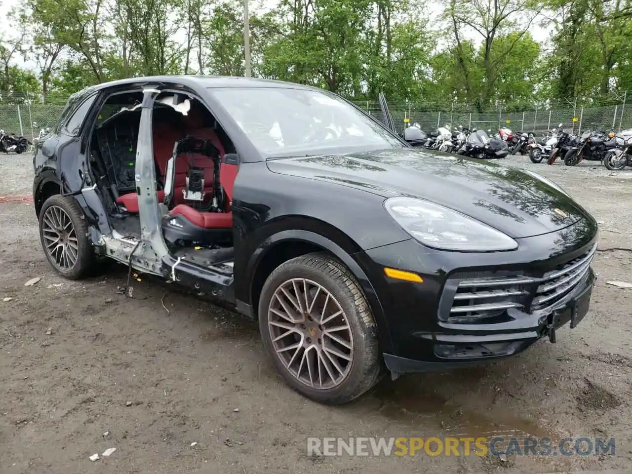 1 Photograph of a damaged car WP1AA2AY0LDA03011 PORSCHE CAYENNE 2020