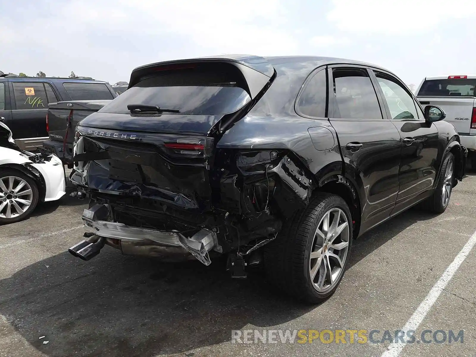 4 Photograph of a damaged car WP1AA2AY0LDA07060 PORSCHE CAYENNE 2020