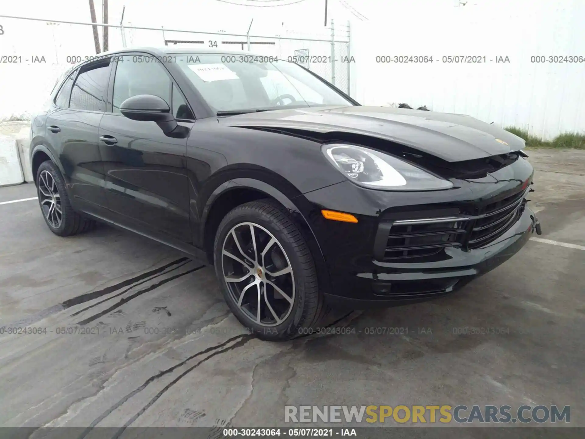 1 Фотография поврежденного автомобиля WP1AA2AY1LDA09724 PORSCHE CAYENNE 2020