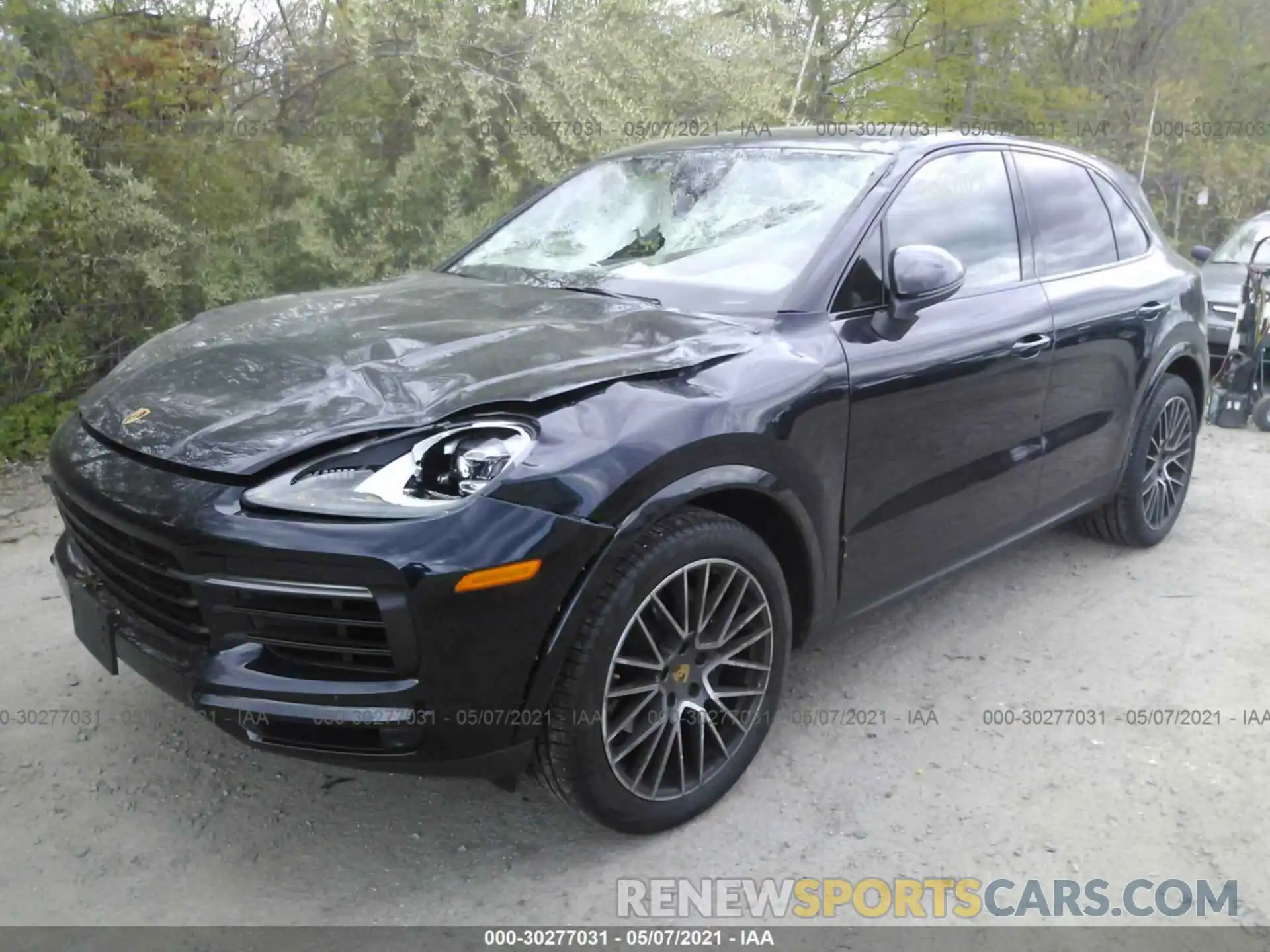 2 Фотография поврежденного автомобиля WP1AA2AY3LDA08977 PORSCHE CAYENNE 2020