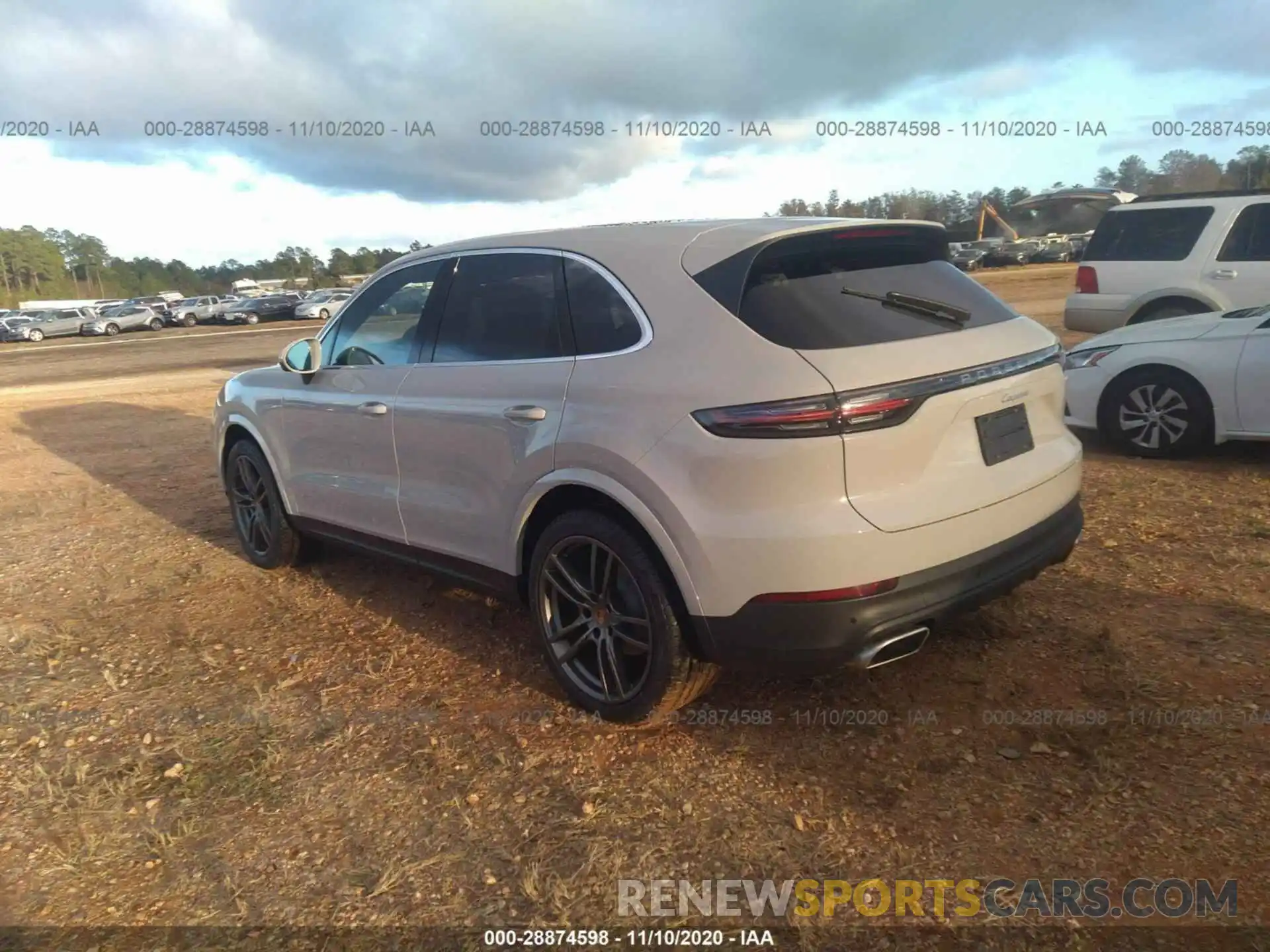 3 Photograph of a damaged car WP1AA2AY3LDA10633 PORSCHE CAYENNE 2020