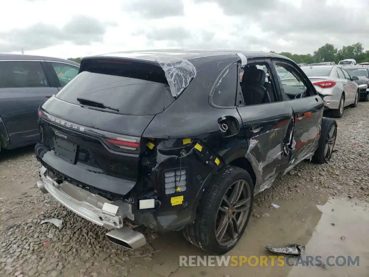 4 Photograph of a damaged car WP1AA2AY4LDA03089 PORSCHE CAYENNE 2020