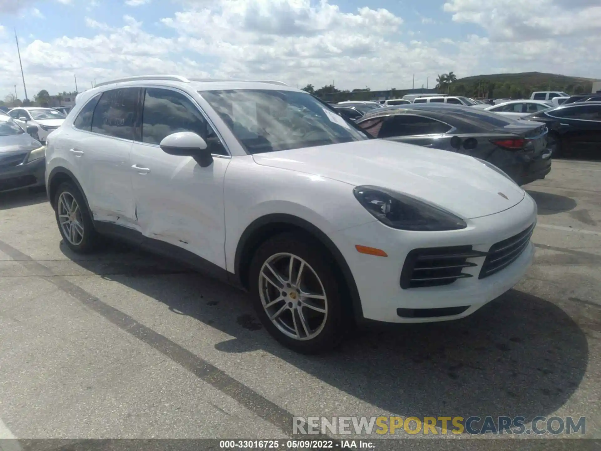 1 Photograph of a damaged car WP1AA2AY4LDA10205 PORSCHE CAYENNE 2020