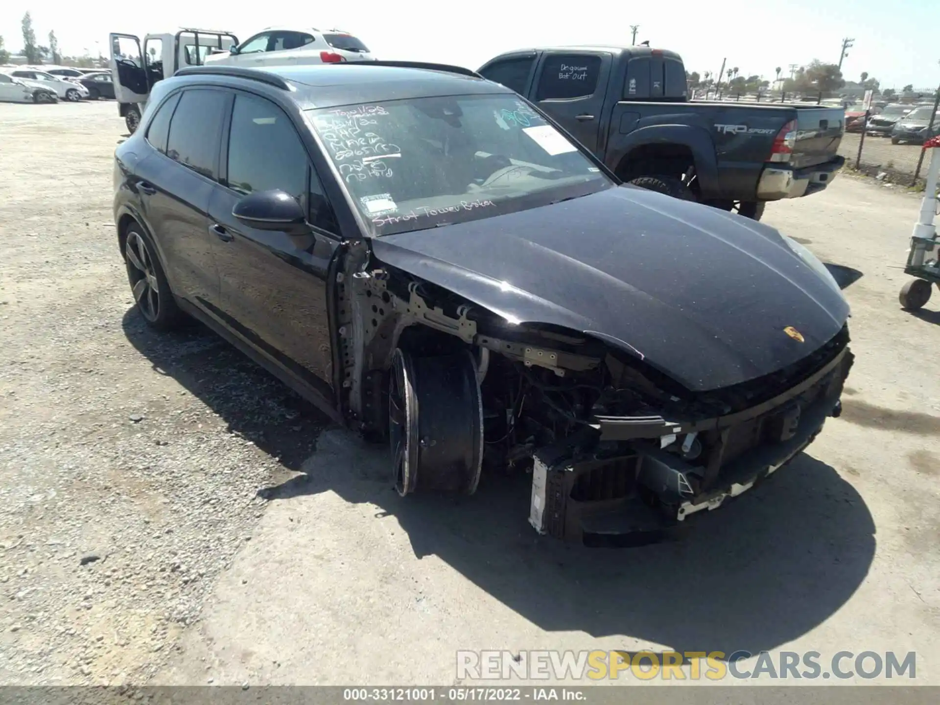 1 Photograph of a damaged car WP1AA2AY6LDA07063 PORSCHE CAYENNE 2020