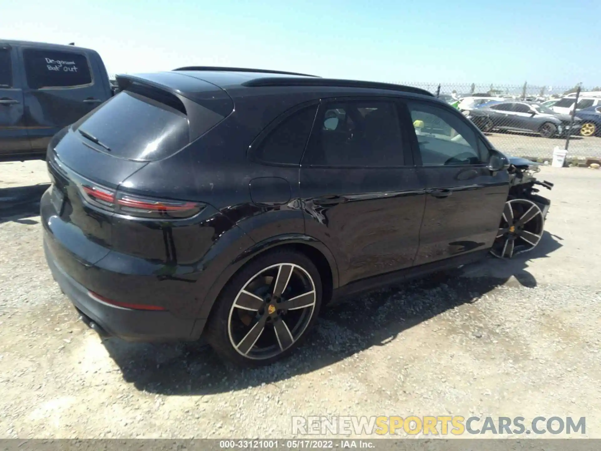 4 Photograph of a damaged car WP1AA2AY6LDA07063 PORSCHE CAYENNE 2020