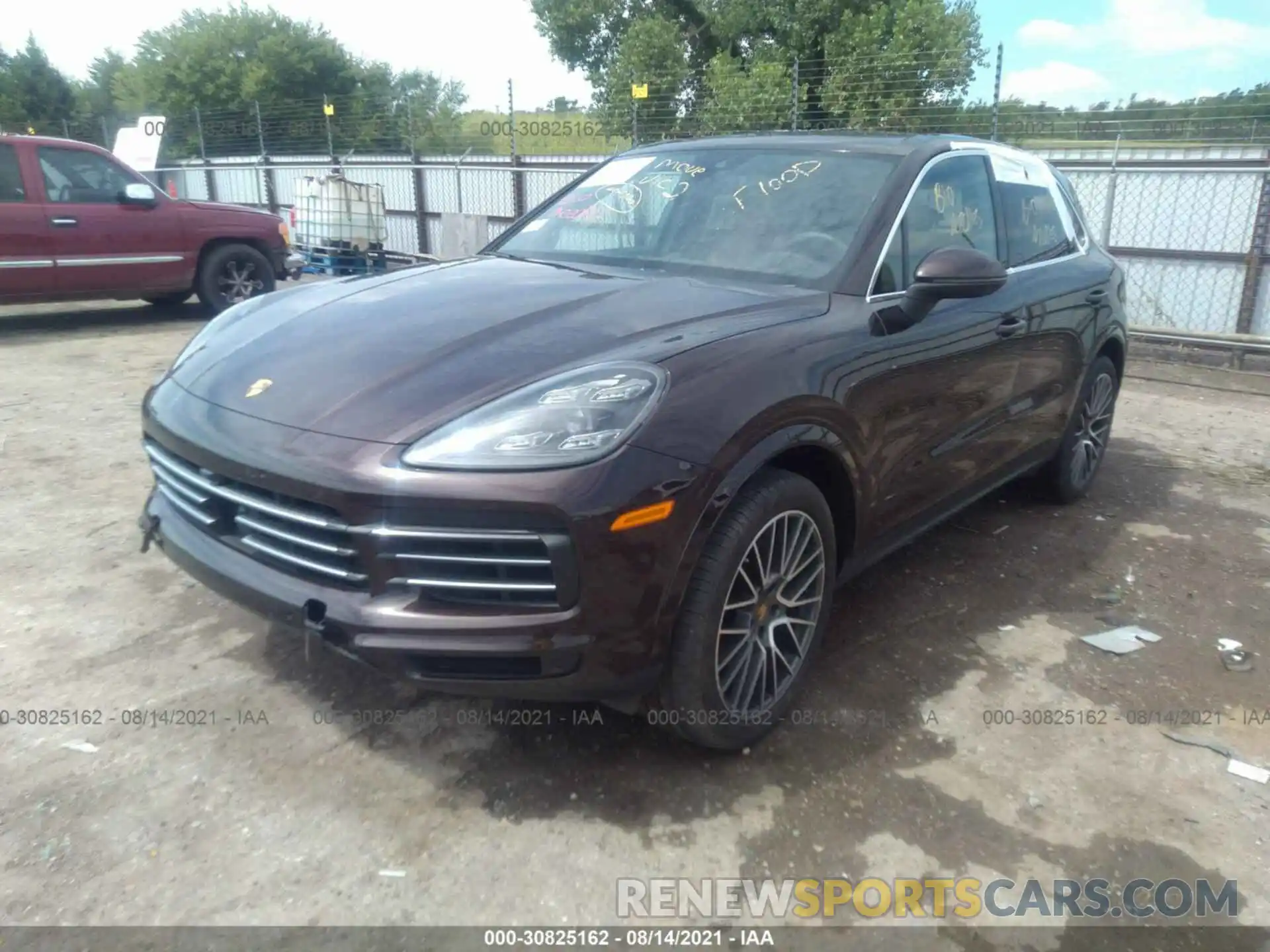 2 Photograph of a damaged car WP1AA2AY6LDA08388 PORSCHE CAYENNE 2020