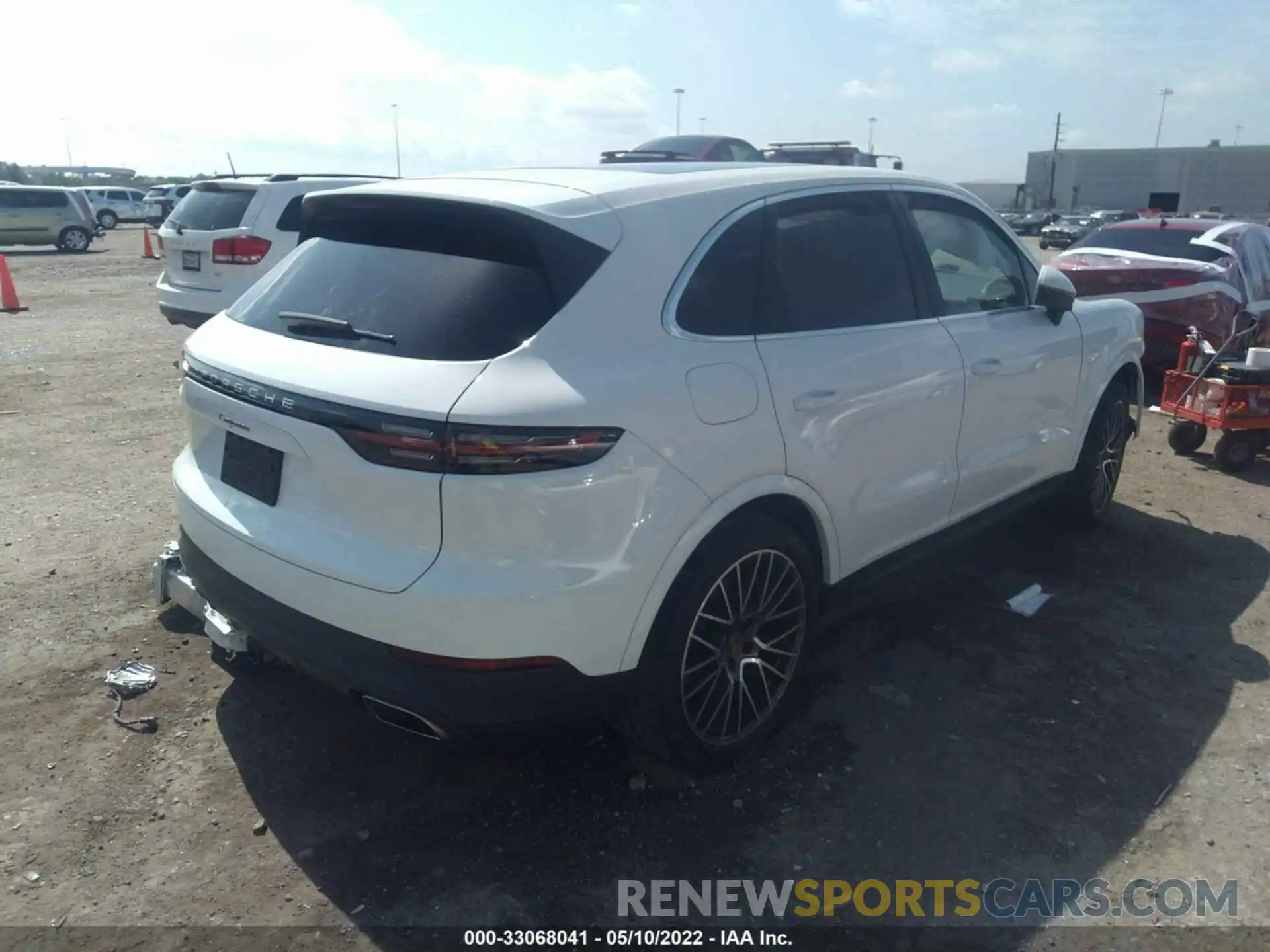 4 Photograph of a damaged car WP1AA2AY7LDA08464 PORSCHE CAYENNE 2020