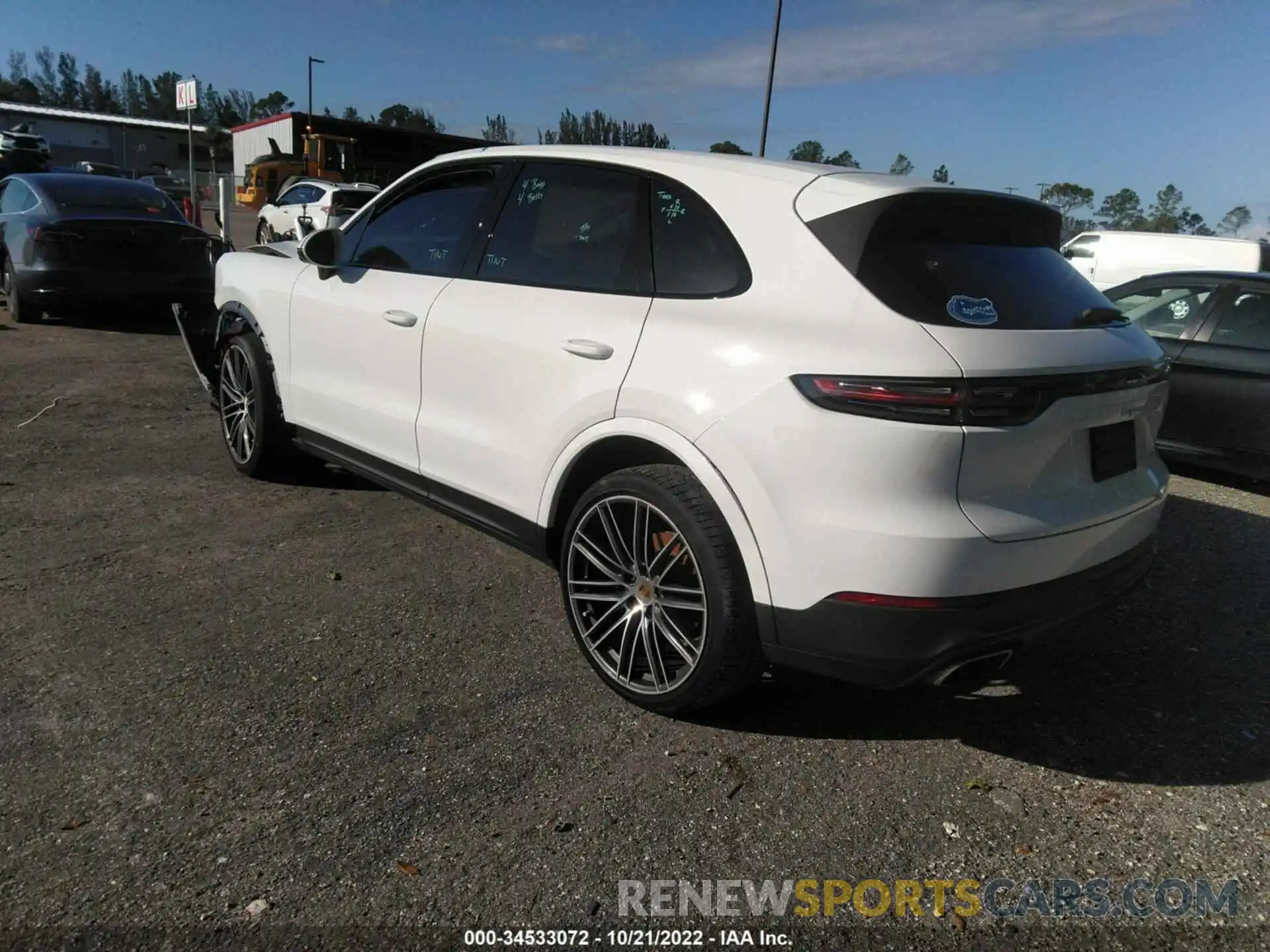 3 Photograph of a damaged car WP1AA2AY8LDA03791 PORSCHE CAYENNE 2020