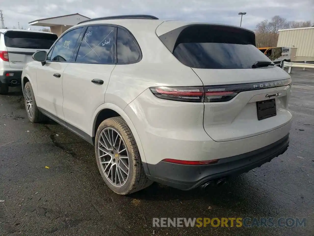 3 Фотография поврежденного автомобиля WP1AB2AY4LDA28457 PORSCHE CAYENNE 2020