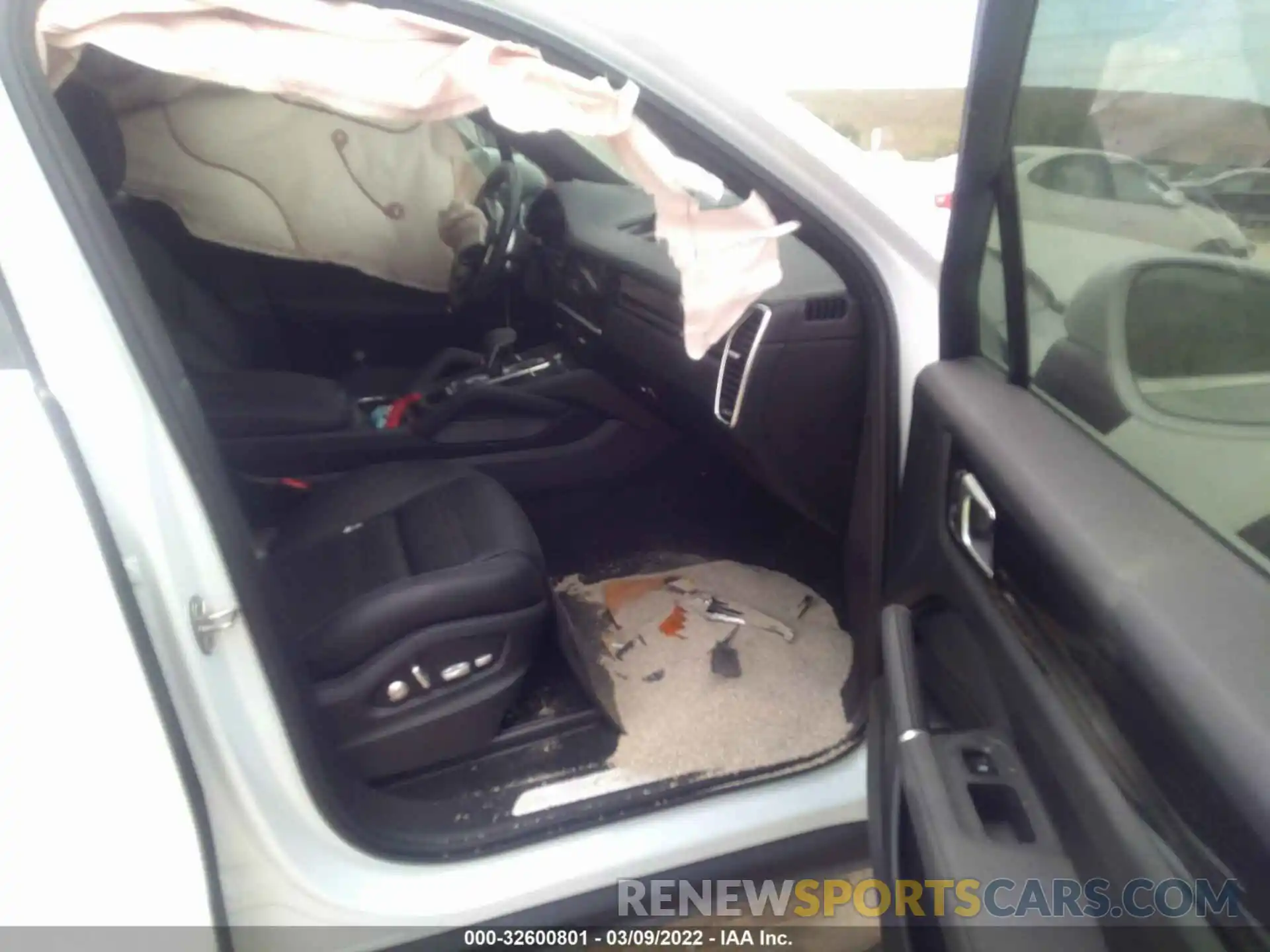 5 Photograph of a damaged car WP1AE2AY3LDA22494 PORSCHE CAYENNE 2020