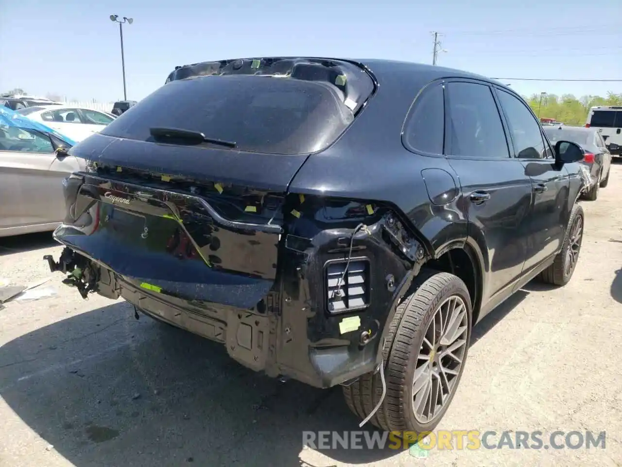 4 Фотография поврежденного автомобиля WP1AE2AY3LDA22947 PORSCHE CAYENNE 2020