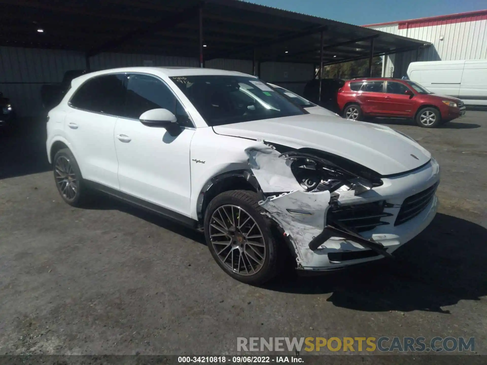 1 Photograph of a damaged car WP1AE2AY5LDA23064 PORSCHE CAYENNE 2020