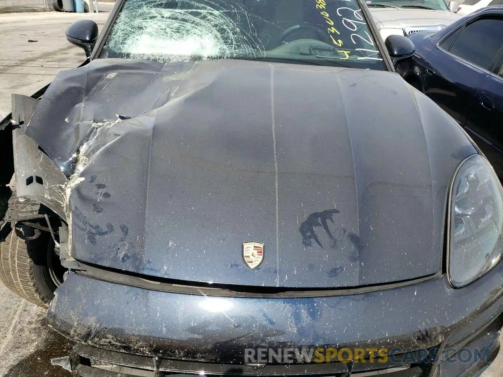 7 Photograph of a damaged car WP1AF2AY1LDA39100 PORSCHE CAYENNE 2020