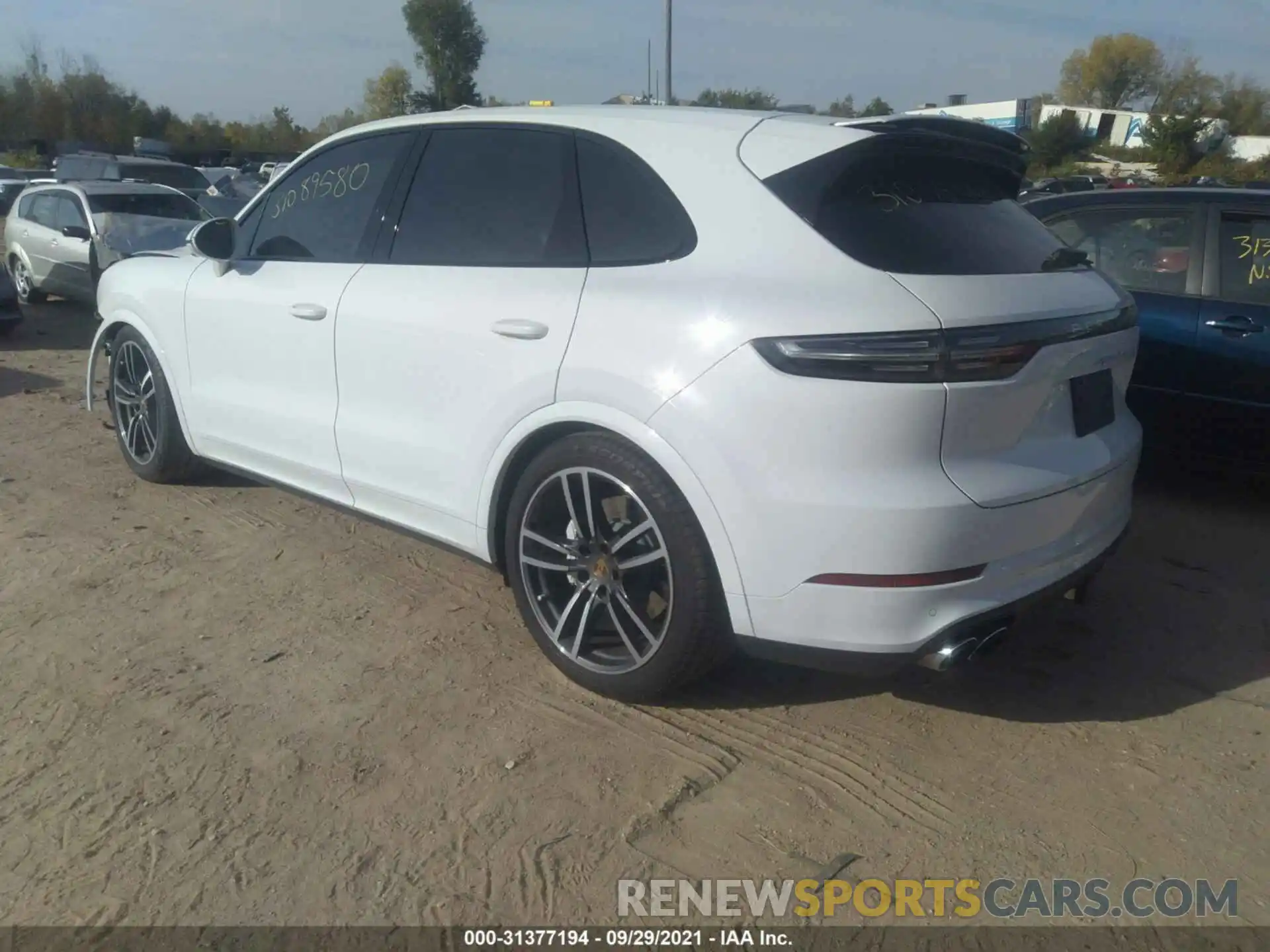 3 Фотография поврежденного автомобиля WP1AF2AY4LDA39060 PORSCHE CAYENNE 2020