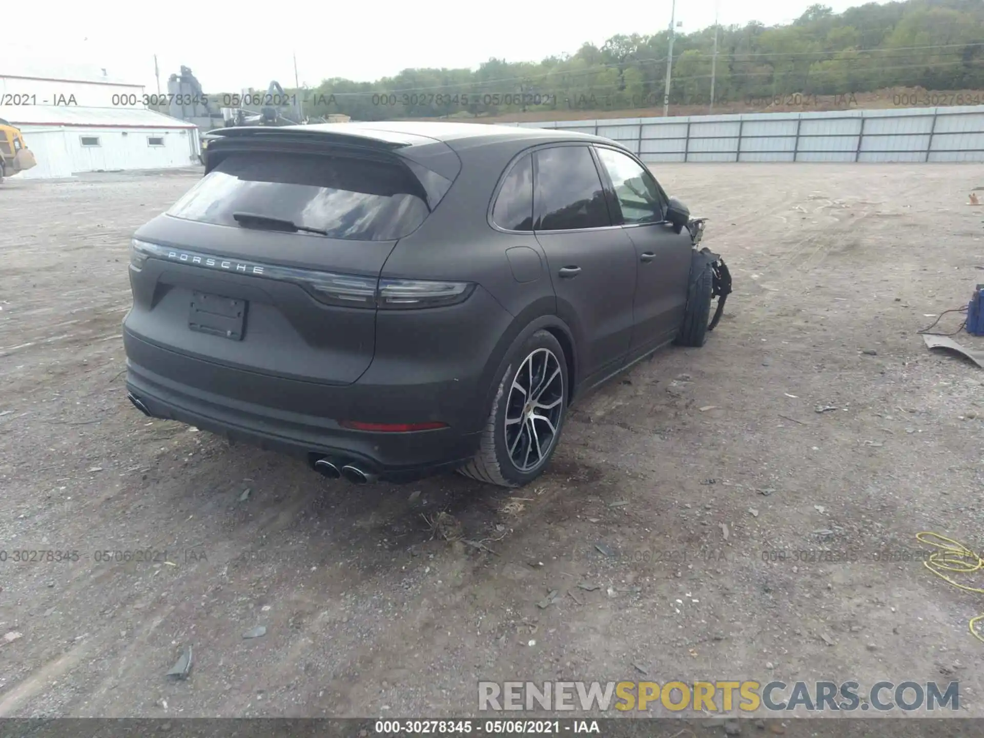 4 Photograph of a damaged car WP1AF2AY7LDA39120 PORSCHE CAYENNE 2020