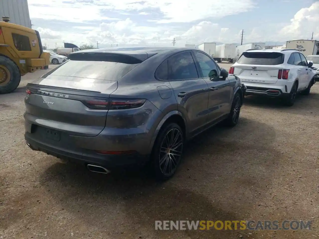 4 Photograph of a damaged car WP1BA2AY8LDA46872 PORSCHE CAYENNE 2020