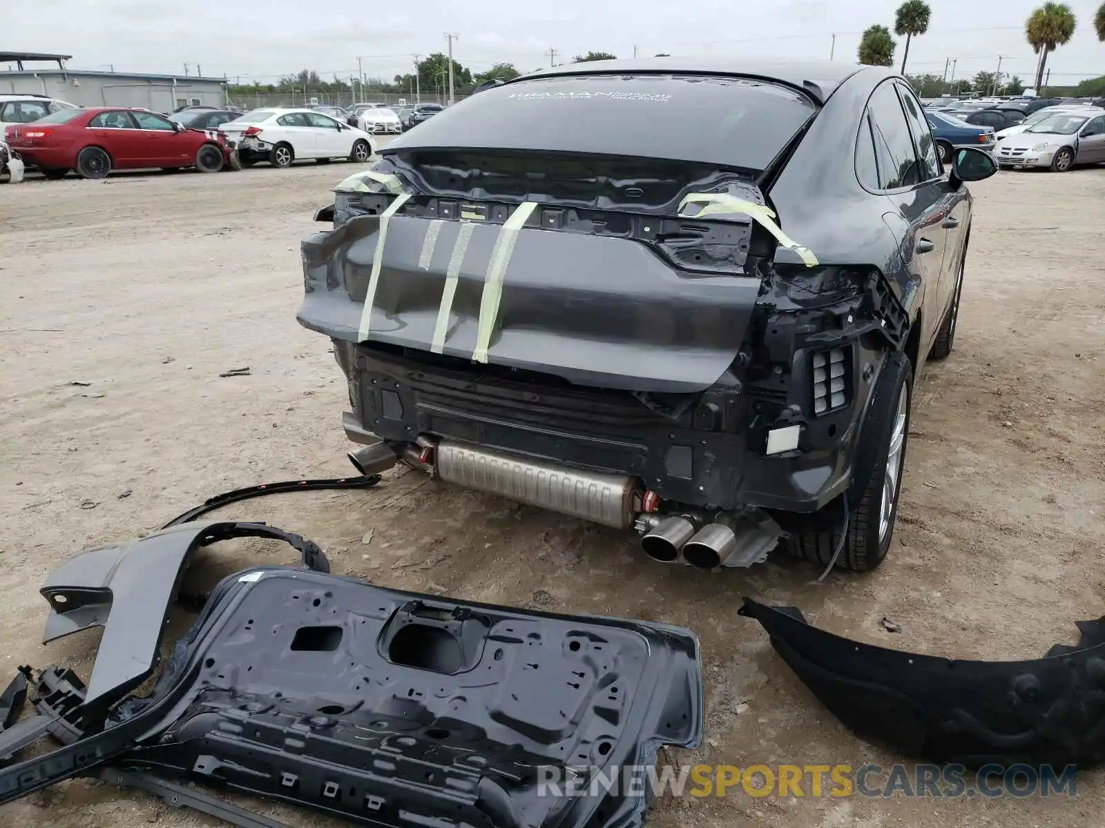 9 Photograph of a damaged car WP1BB2AY1LDA57662 PORSCHE CAYENNE 2020