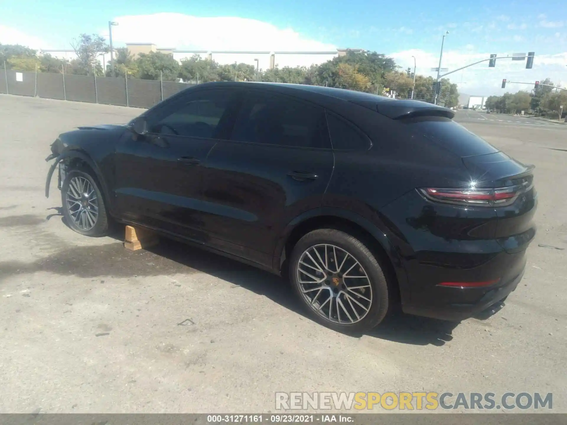 3 Photograph of a damaged car WP1BF2AY8LDA65097 PORSCHE CAYENNE 2020