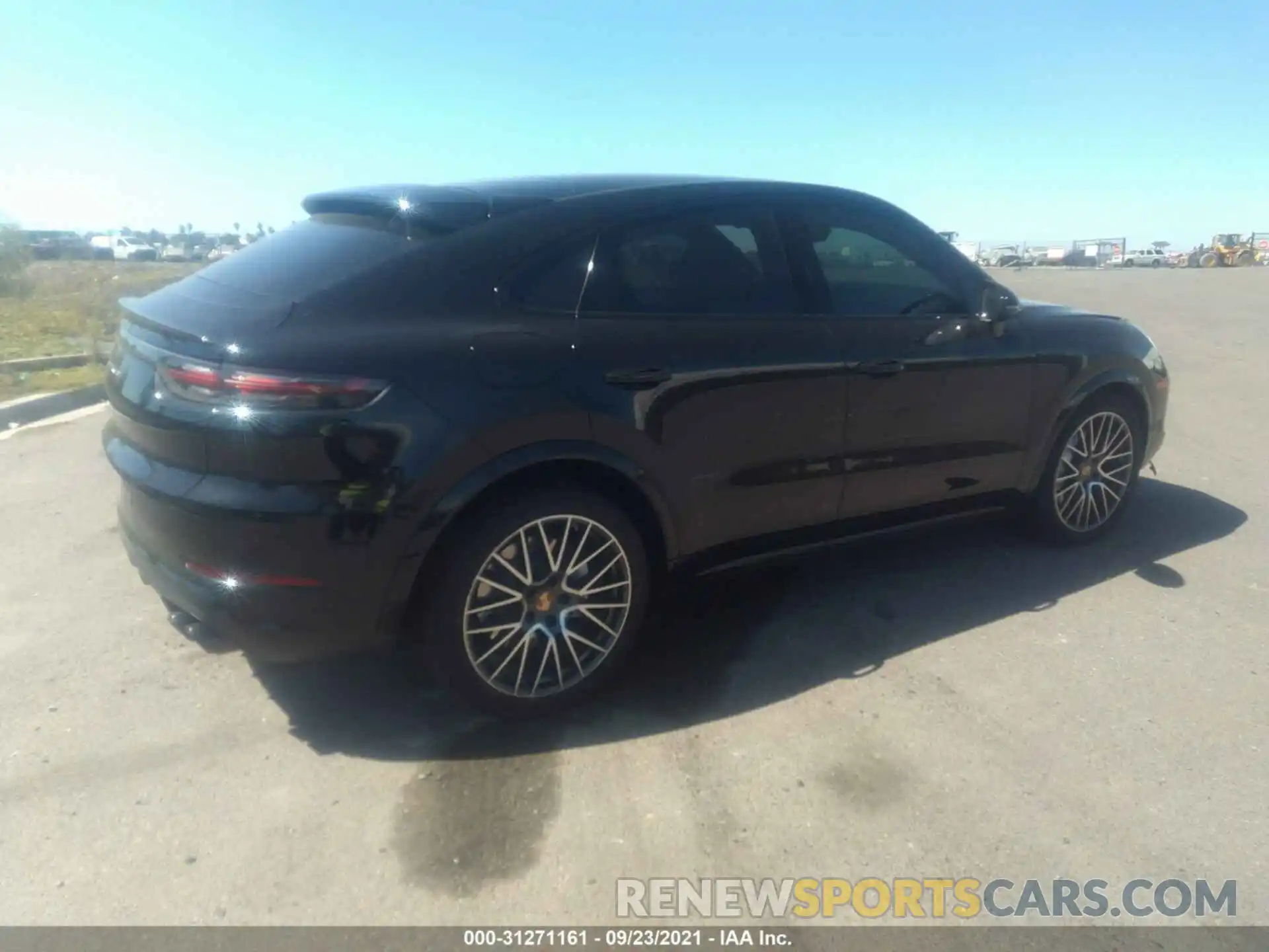 4 Photograph of a damaged car WP1BF2AY8LDA65097 PORSCHE CAYENNE 2020