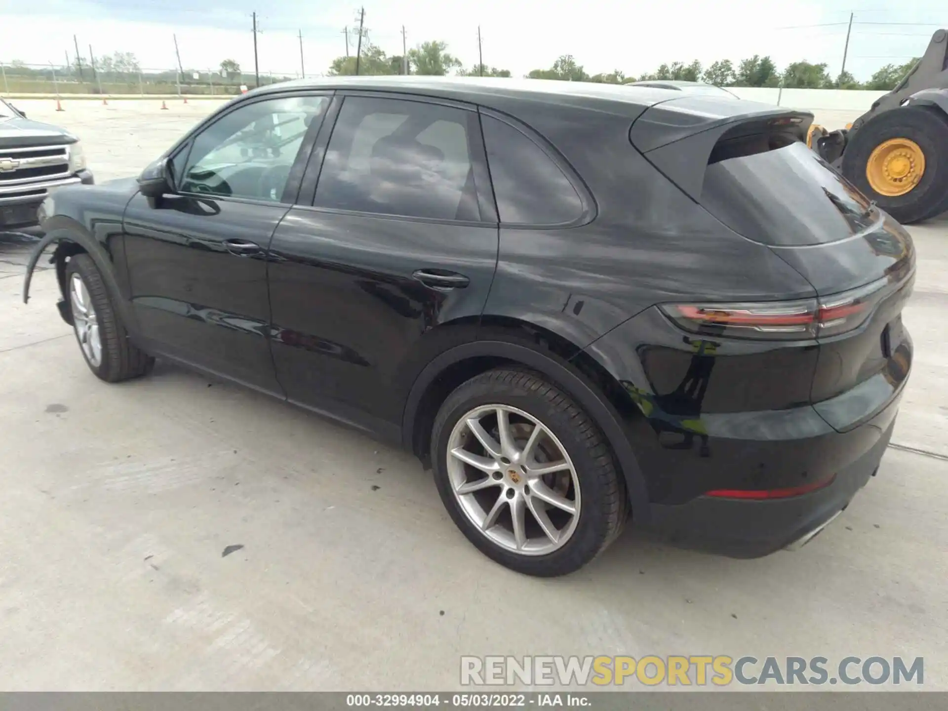 3 Photograph of a damaged car WP1AA2AY0MDA00028 PORSCHE CAYENNE 2021