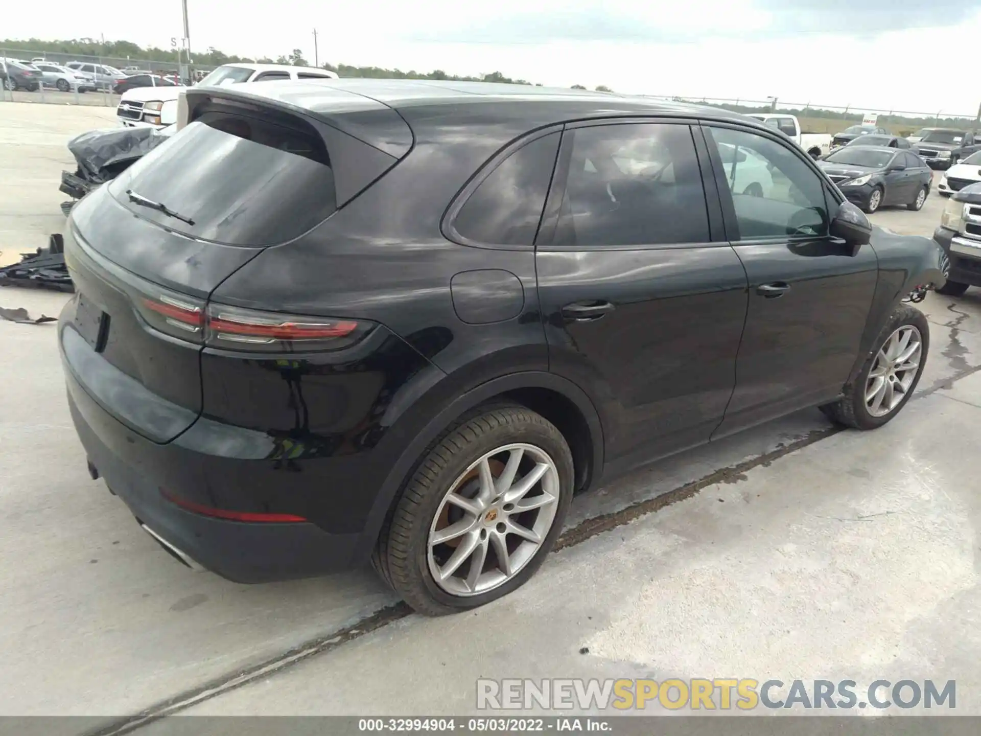 4 Photograph of a damaged car WP1AA2AY0MDA00028 PORSCHE CAYENNE 2021