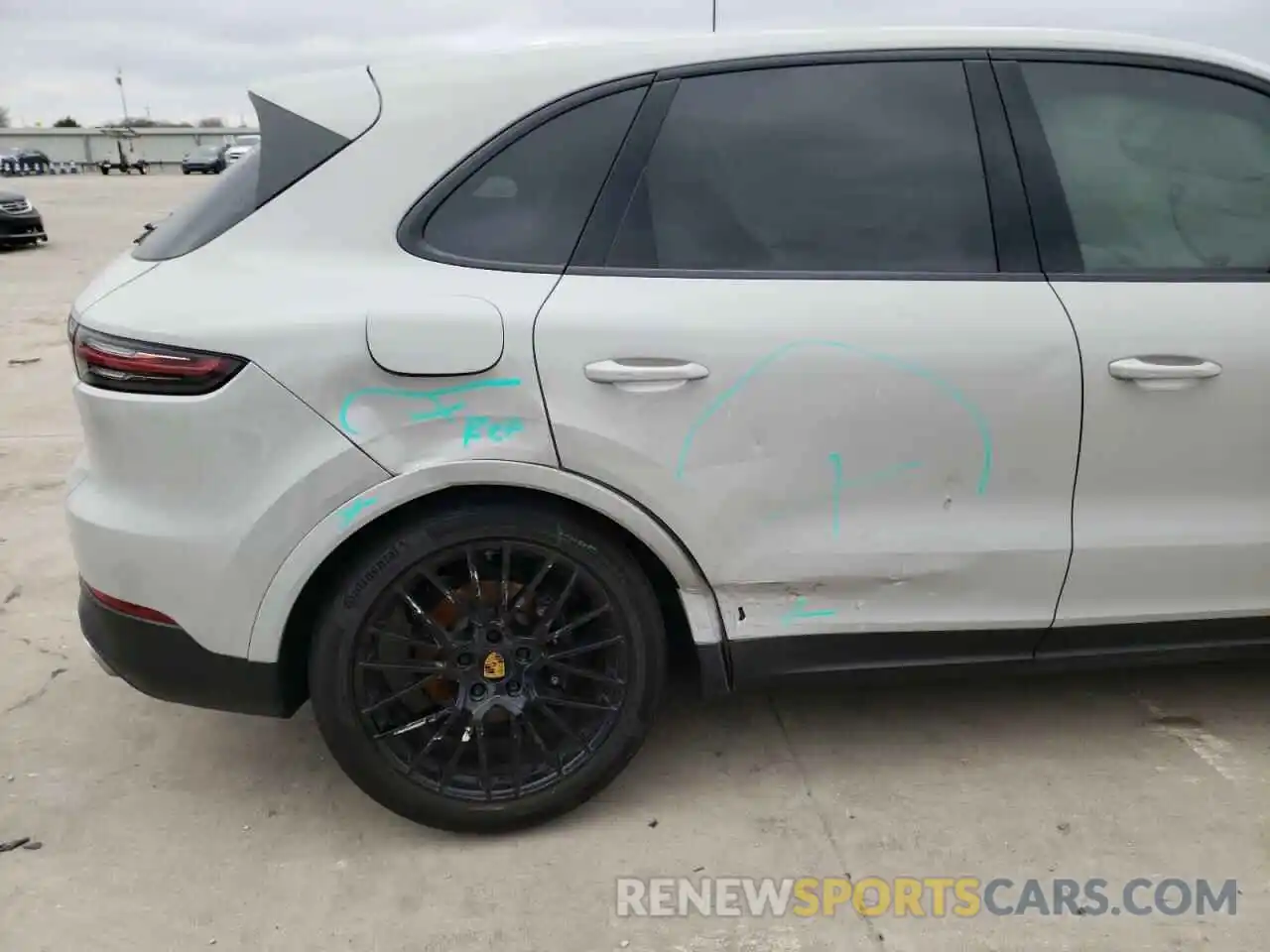 9 Photograph of a damaged car WP1AA2AY4MDA09170 PORSCHE CAYENNE 2021