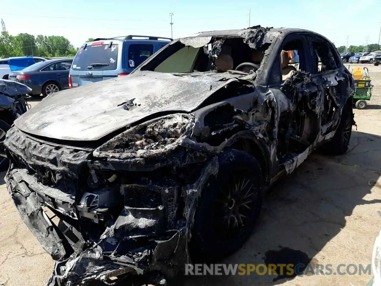 2 Photograph of a damaged car WP1AA2AY4MDA09184 PORSCHE CAYENNE 2021