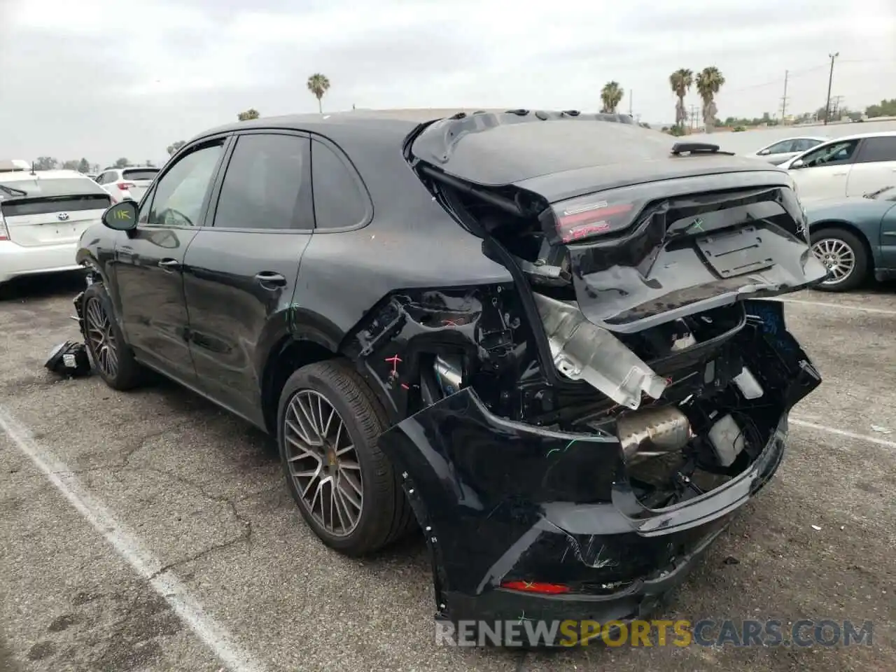 3 Photograph of a damaged car WP1AA2AY5MDA03636 PORSCHE CAYENNE 2021