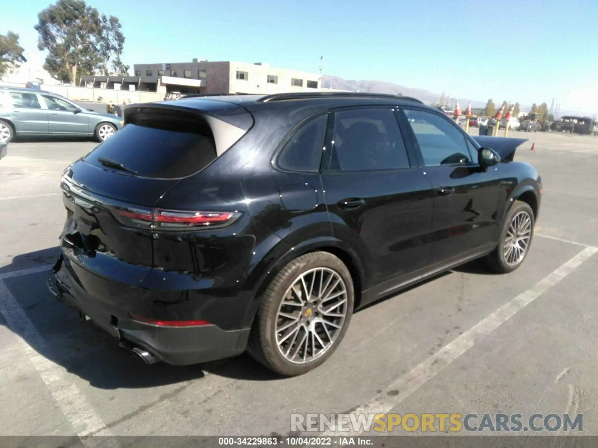 4 Photograph of a damaged car WP1AA2AY7MDA01502 PORSCHE CAYENNE 2021