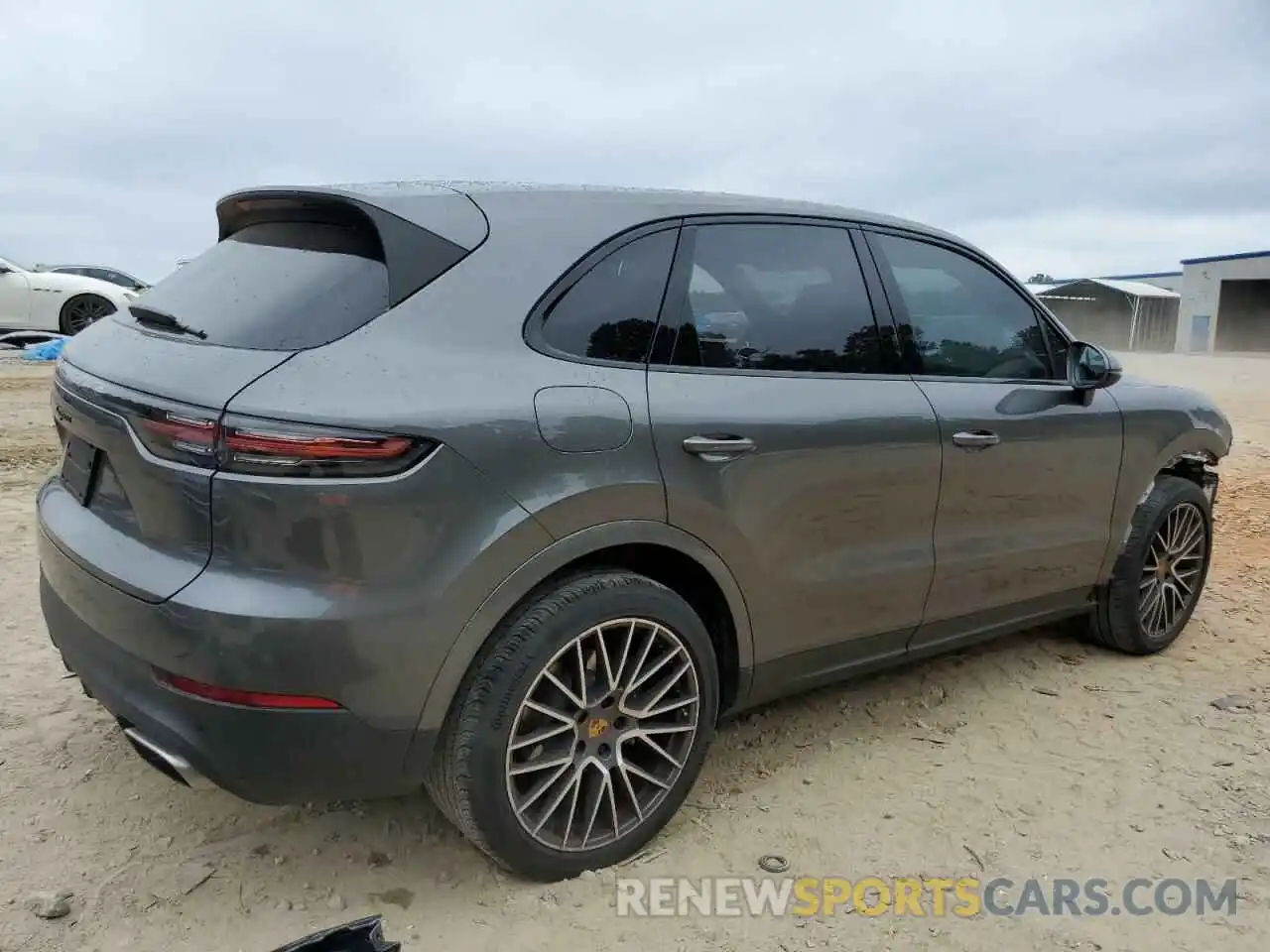 4 Photograph of a damaged car WP1AA2AY8MDA07129 PORSCHE CAYENNE 2021