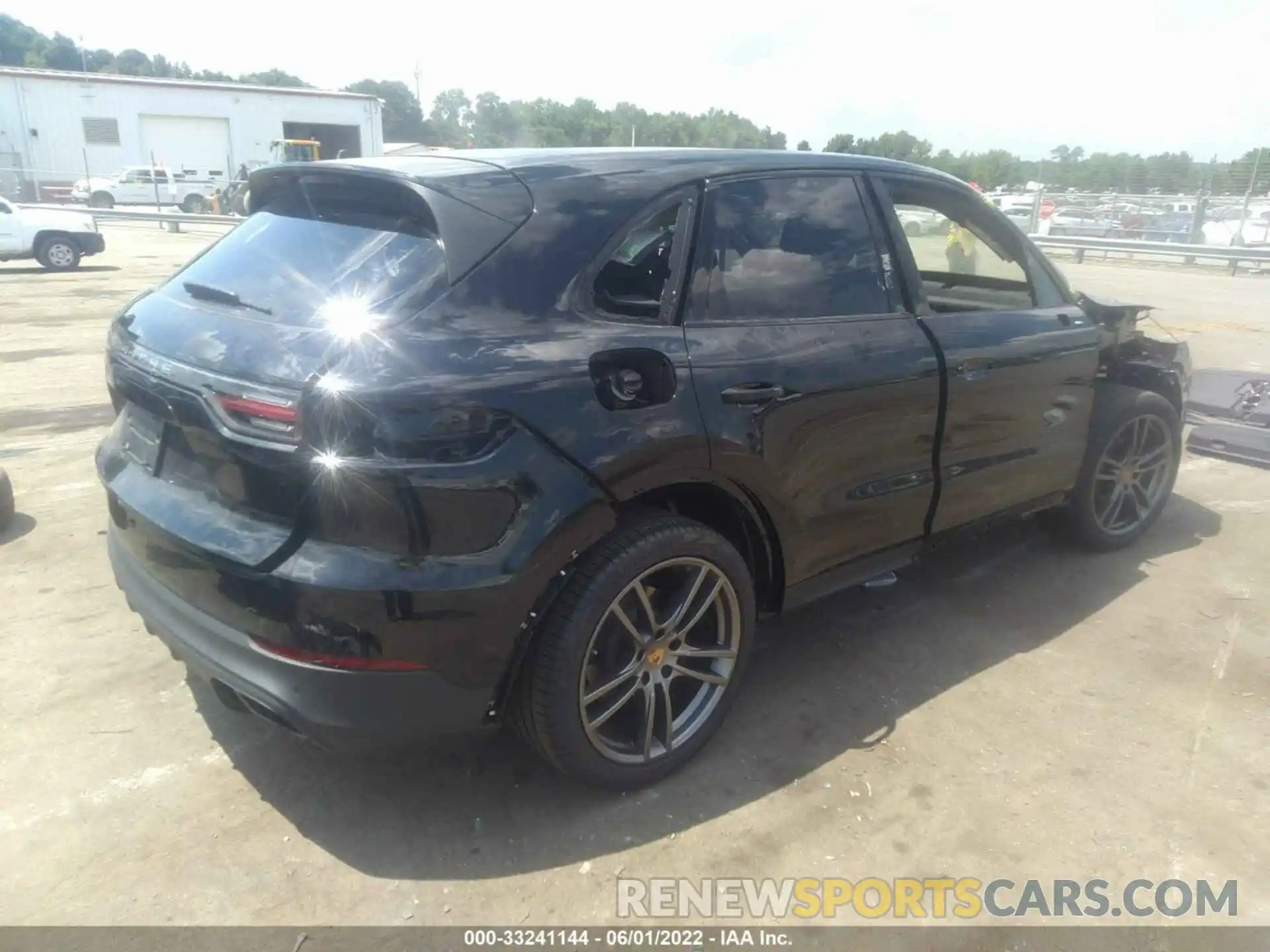 4 Photograph of a damaged car WP1AA2AY9MDA07642 PORSCHE CAYENNE 2021