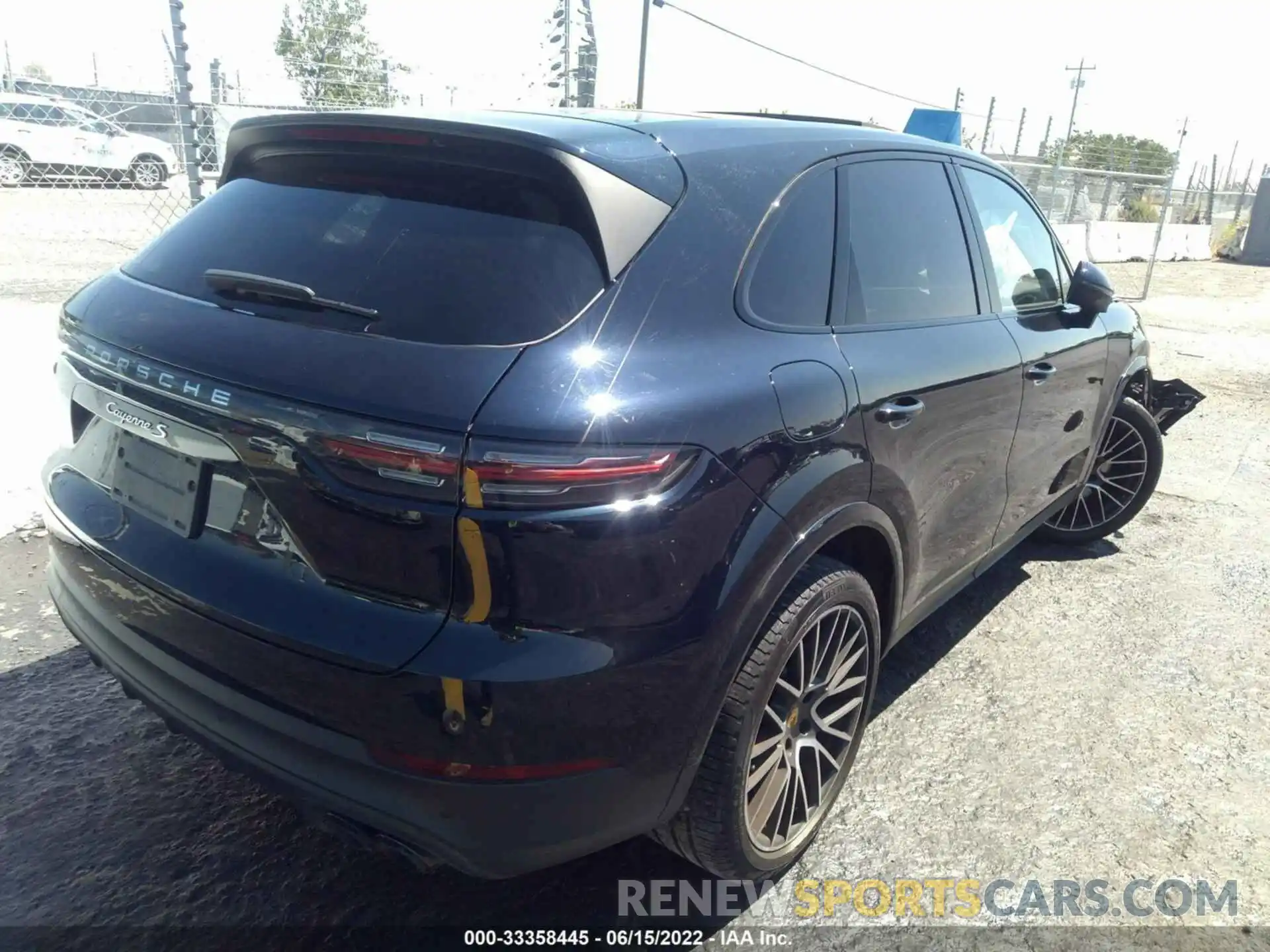 4 Фотография поврежденного автомобиля WP1AB2AY1MDA27512 PORSCHE CAYENNE 2021