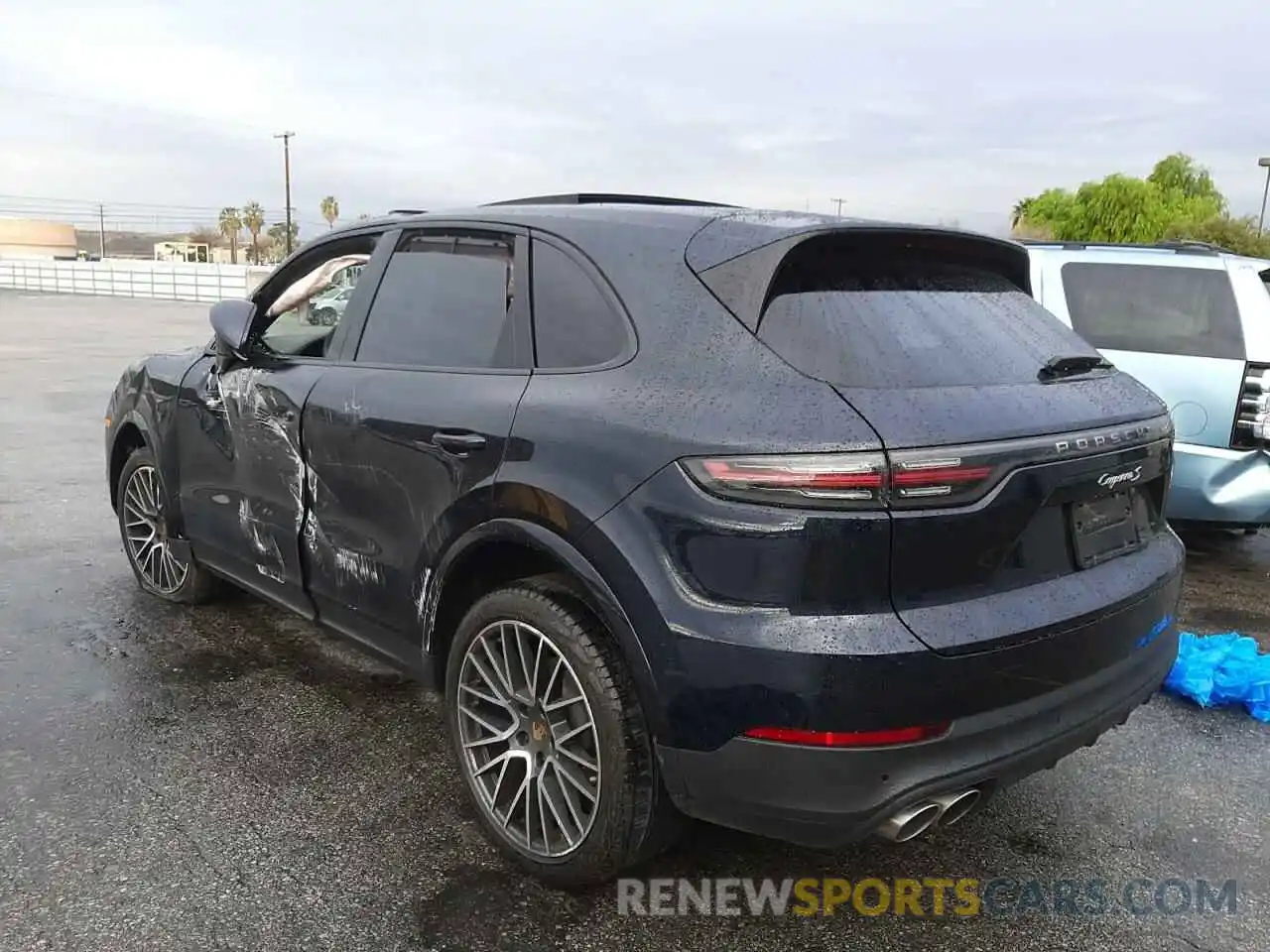 3 Photograph of a damaged car WP1AB2AY4MDA27682 PORSCHE CAYENNE 2021