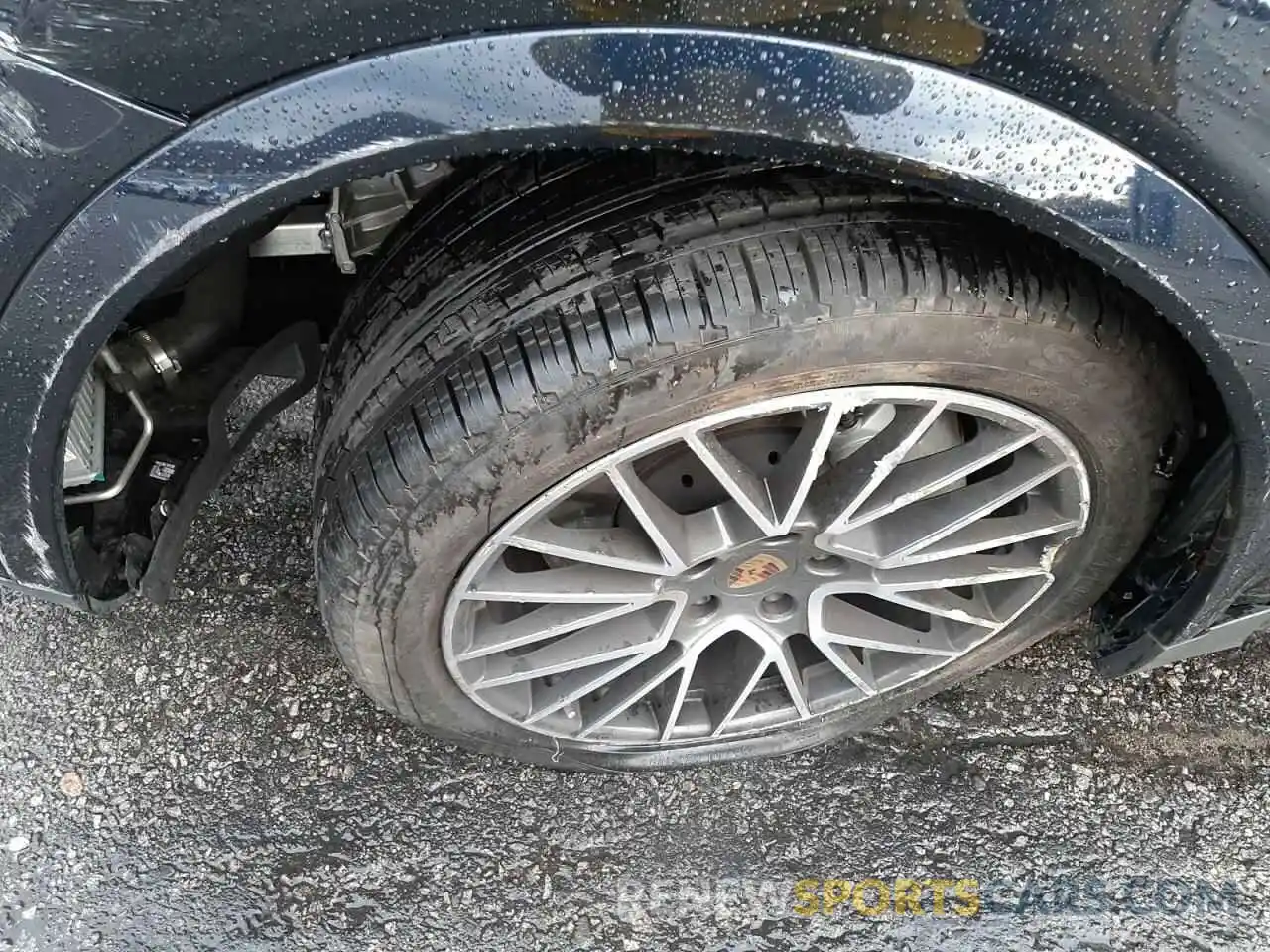 9 Photograph of a damaged car WP1AB2AY4MDA27682 PORSCHE CAYENNE 2021