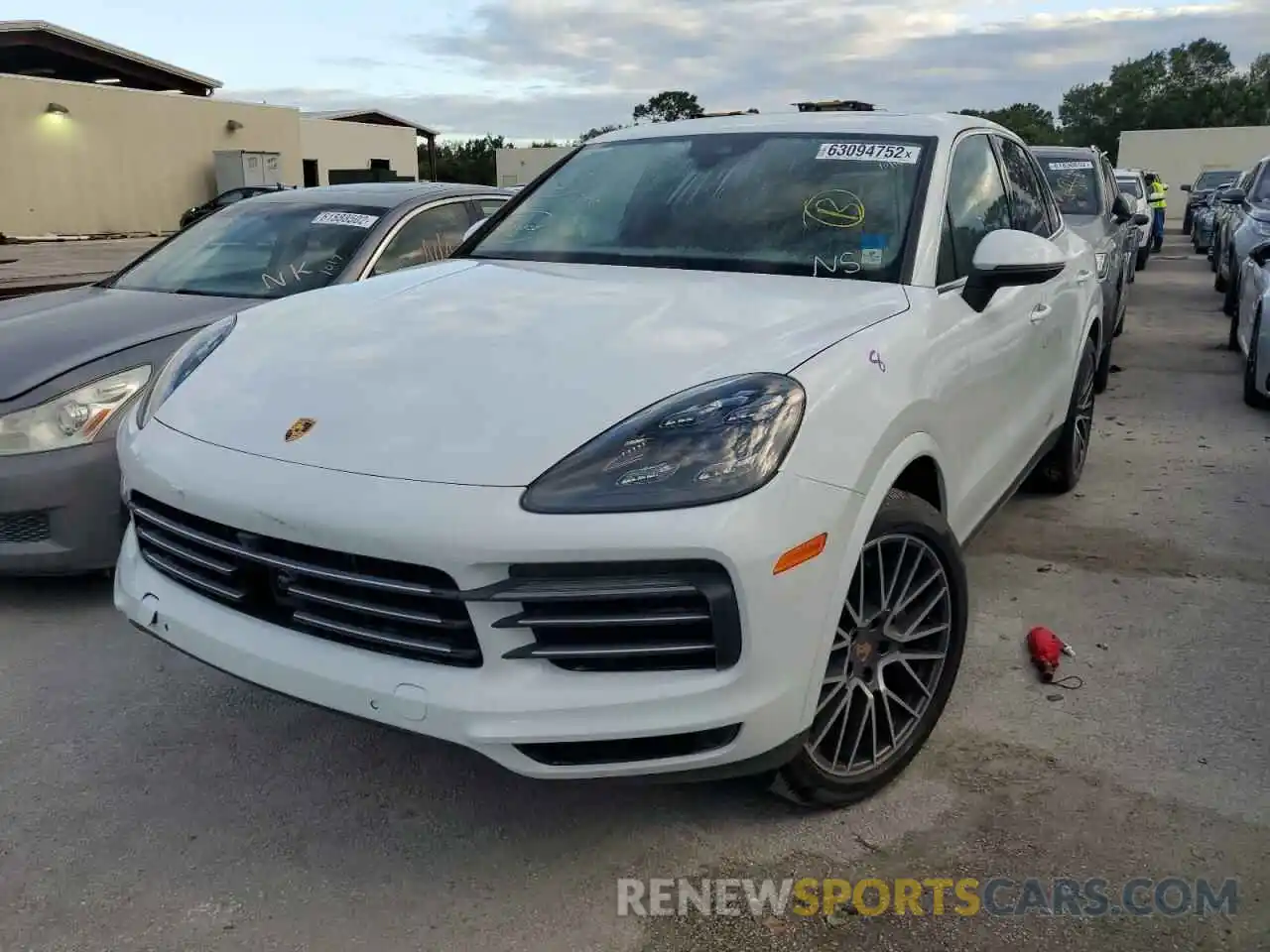 2 Фотография поврежденного автомобиля WP1AB2AY9MDA28701 PORSCHE CAYENNE 2021