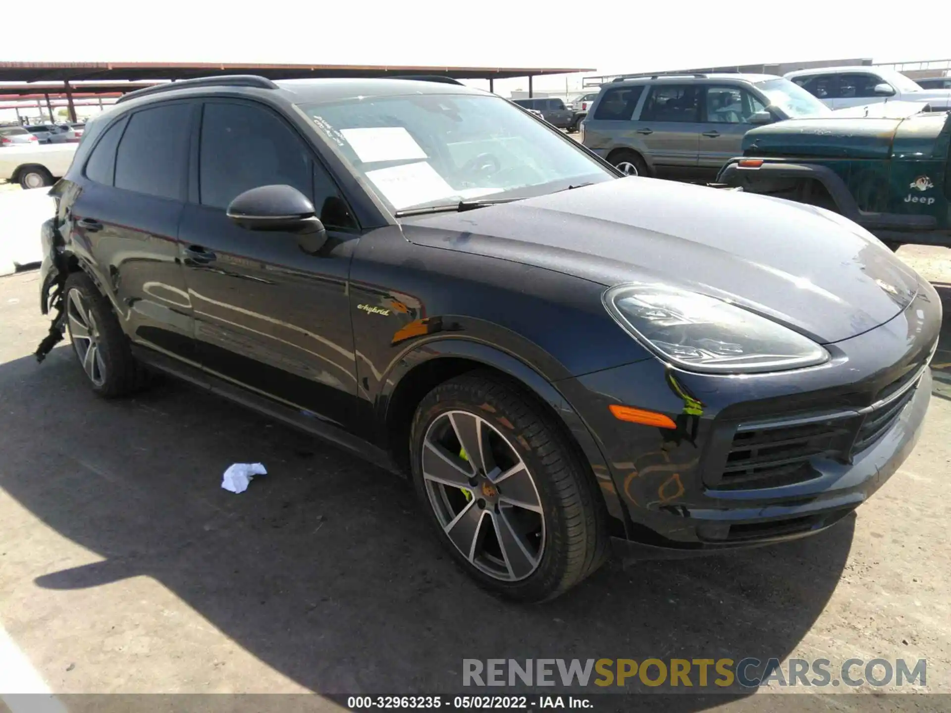 1 Photograph of a damaged car WP1AE2AY5MDA24328 PORSCHE CAYENNE 2021