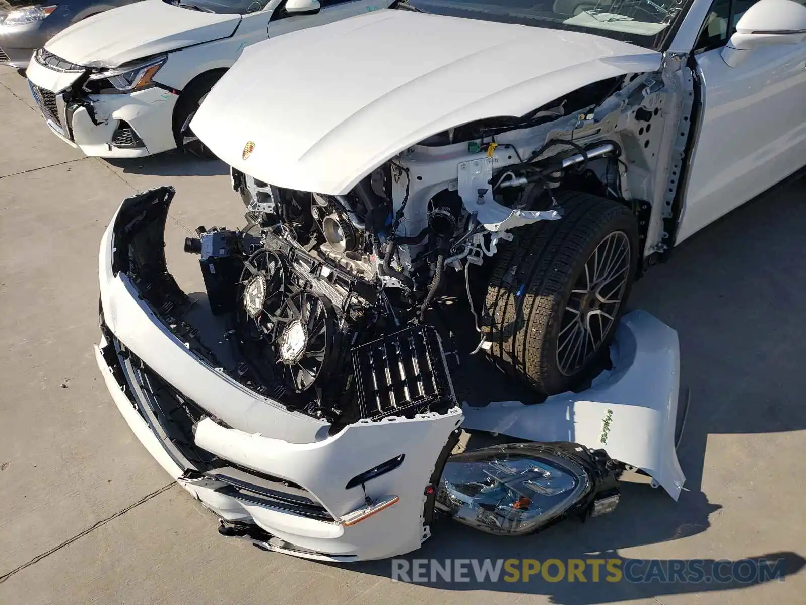 9 Photograph of a damaged car WP1AE2AY7MDA24315 PORSCHE CAYENNE 2021