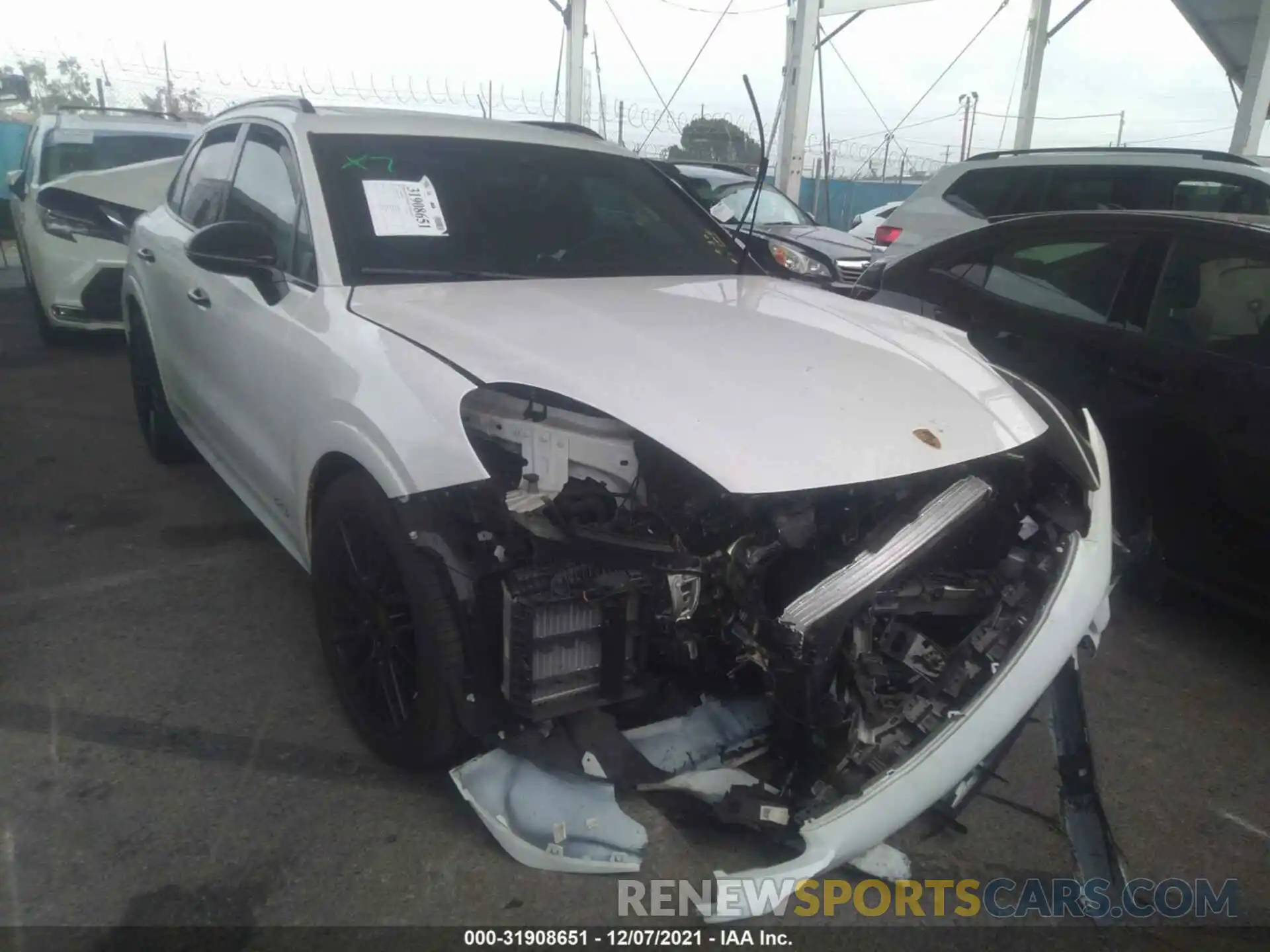 1 Photograph of a damaged car WP1AG2AY6MDA33601 PORSCHE CAYENNE 2021