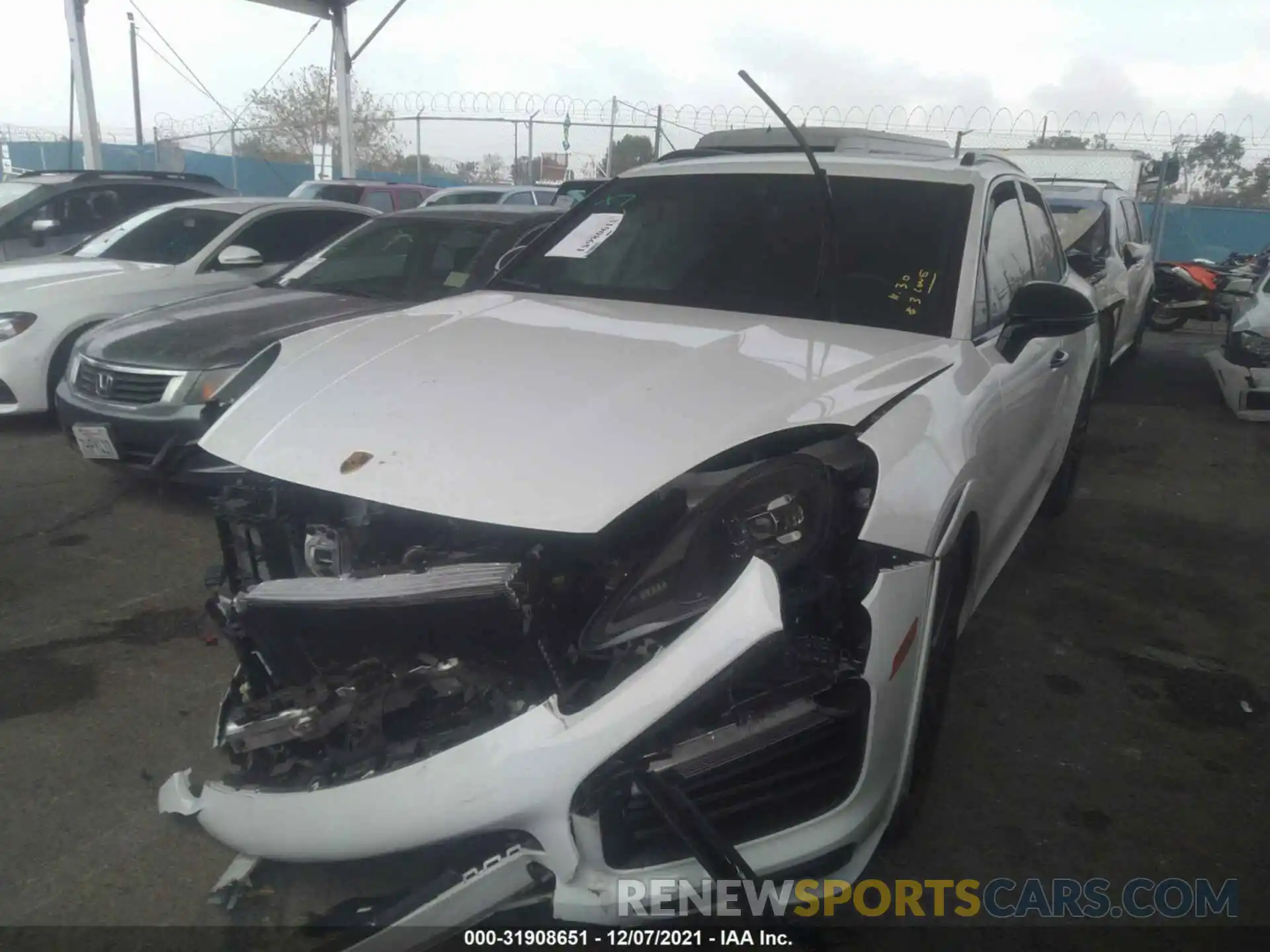 2 Photograph of a damaged car WP1AG2AY6MDA33601 PORSCHE CAYENNE 2021