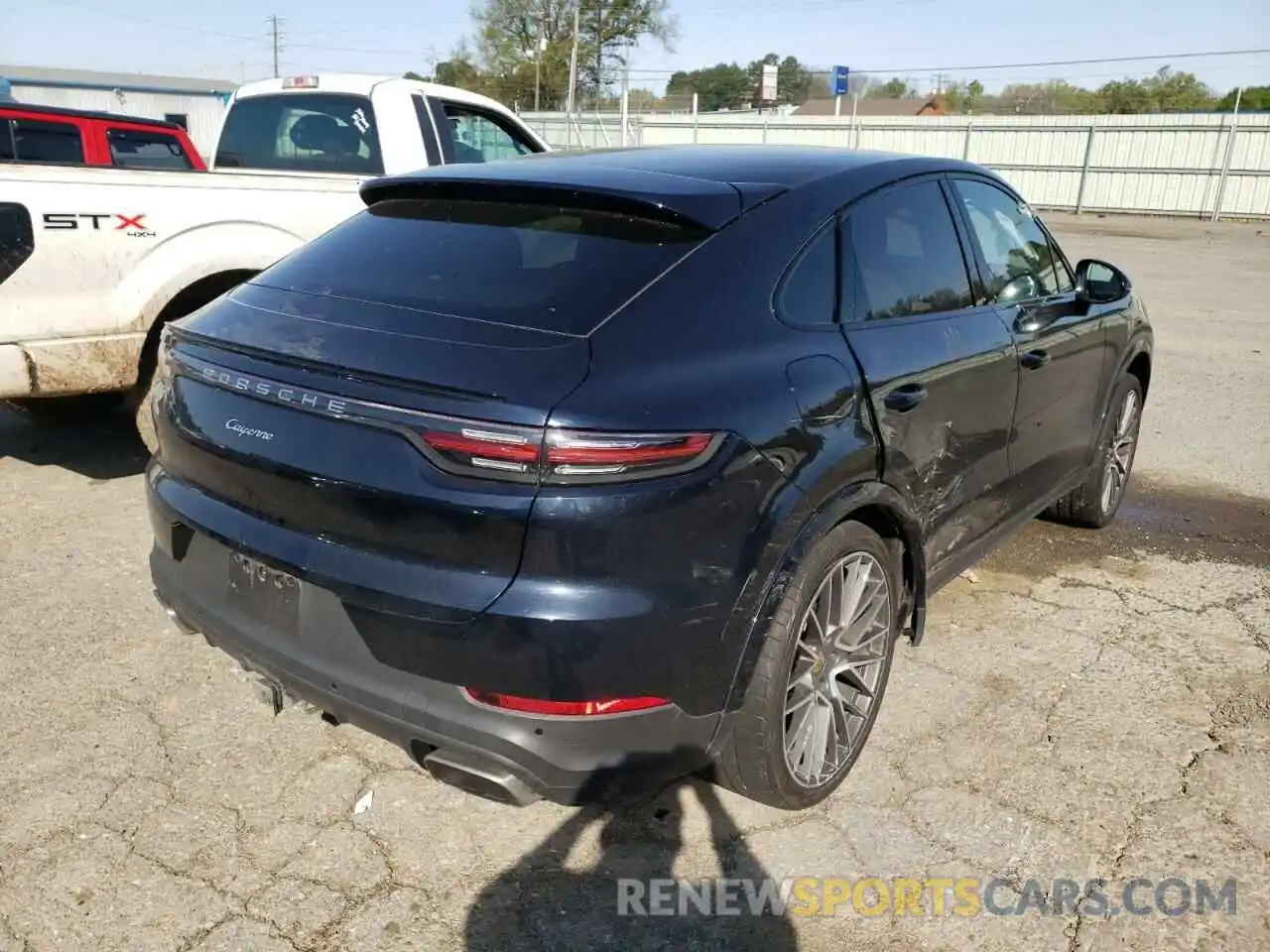 4 Photograph of a damaged car WP1BA2AY1MDA40736 PORSCHE CAYENNE 2021