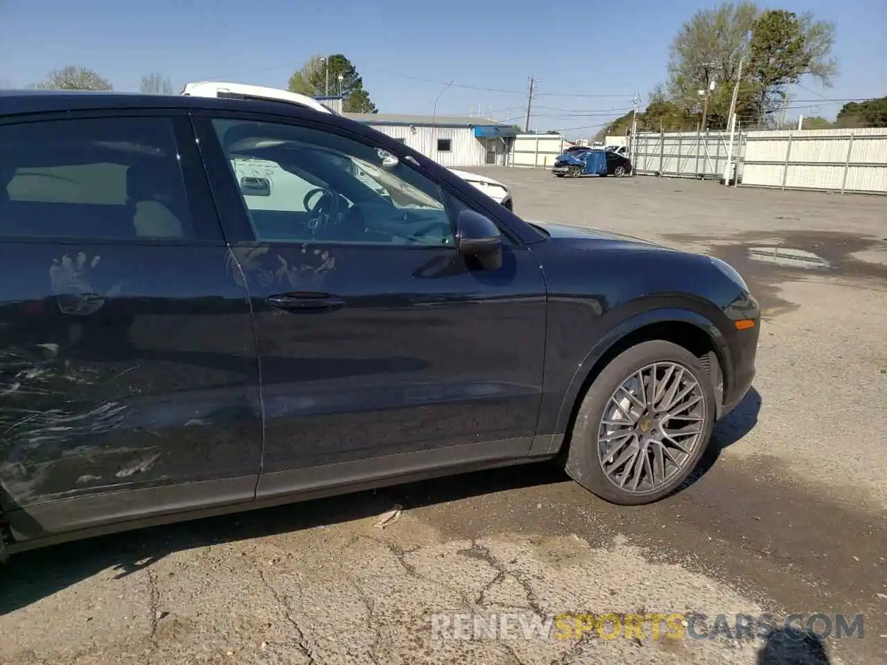 9 Photograph of a damaged car WP1BA2AY1MDA40736 PORSCHE CAYENNE 2021