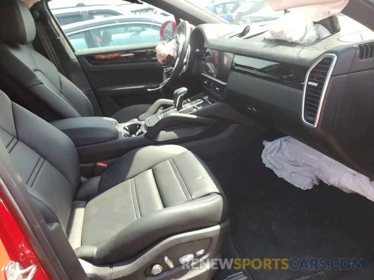 5 Photograph of a damaged car WP1BA2AY6MDA42594 PORSCHE CAYENNE 2021