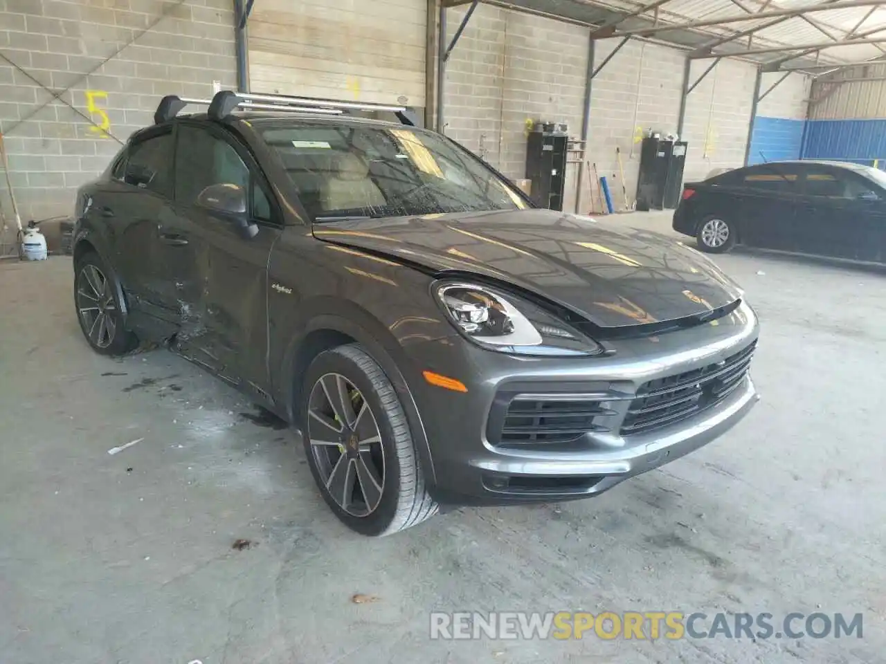 1 Photograph of a damaged car WP1BE2AY1MDA44208 PORSCHE CAYENNE 2021