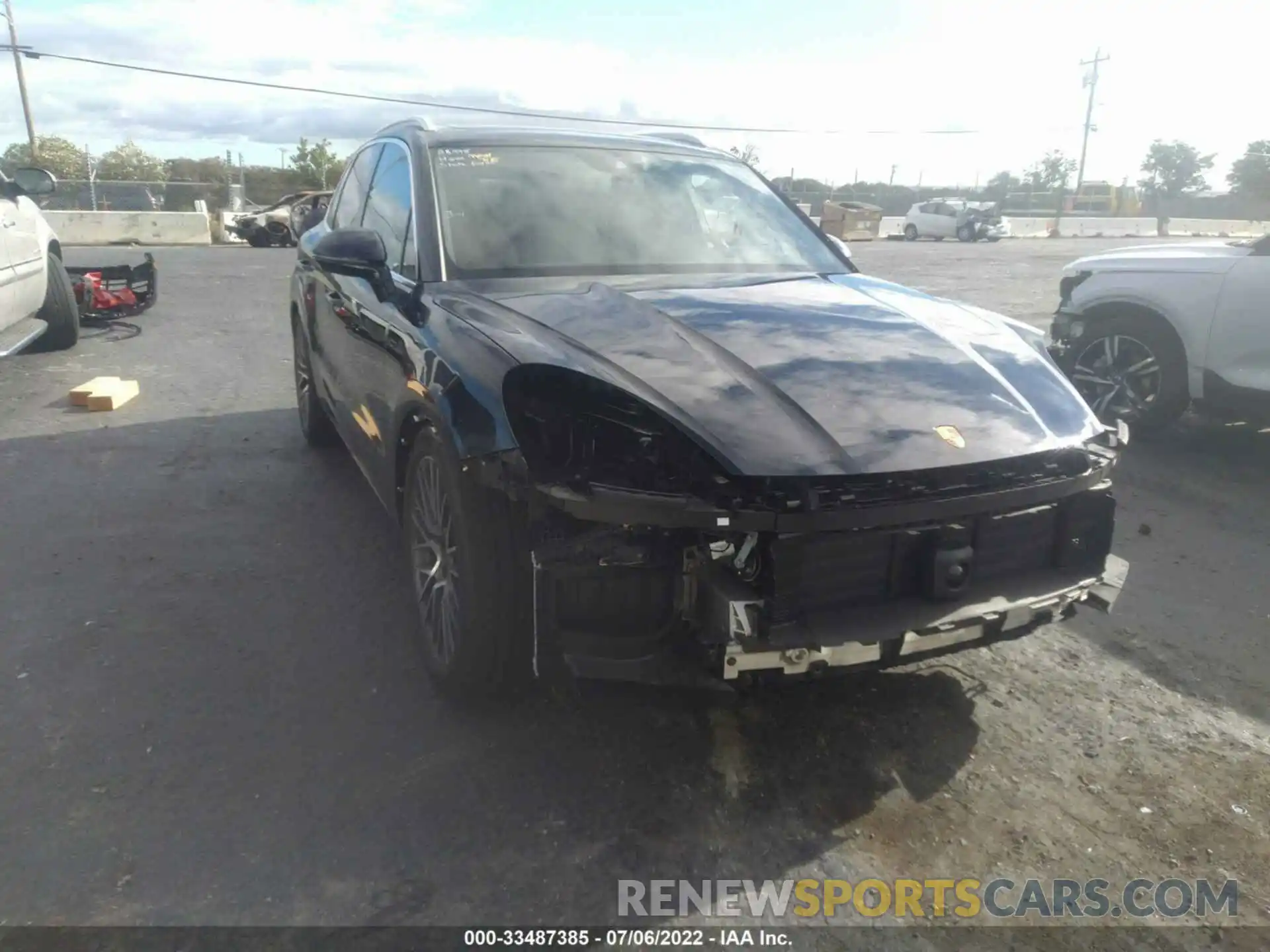 1 Photograph of a damaged car WP1AF2AY8NDA44037 PORSCHE CAYENNE 2022