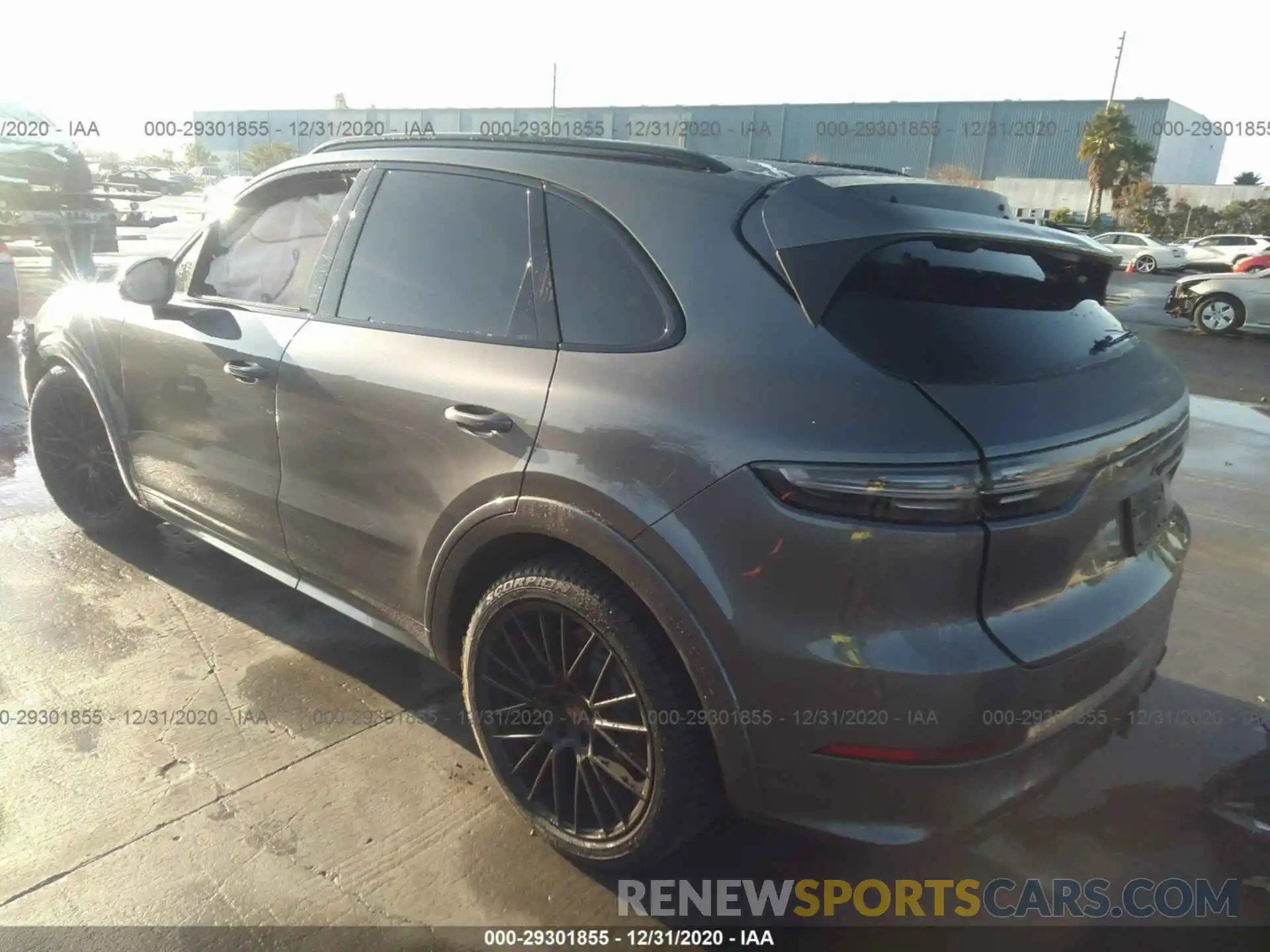 3 Фотография поврежденного автомобиля WP1AG2AY6MDA33937 PORSCHE CAYENNE GT 2021