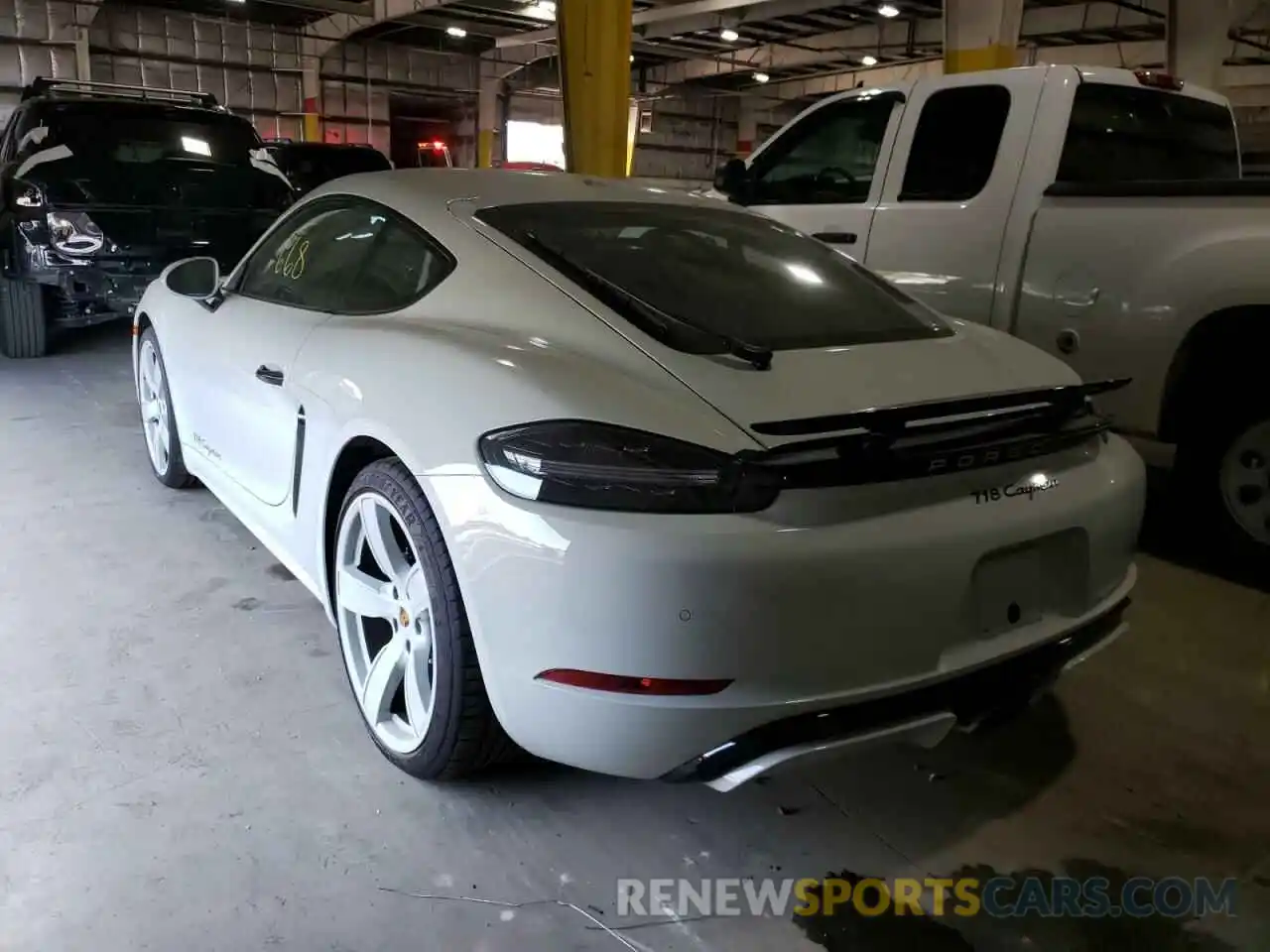 3 Photograph of a damaged car WP0AA2A83KS260367 PORSCHE CAYMAN 2019