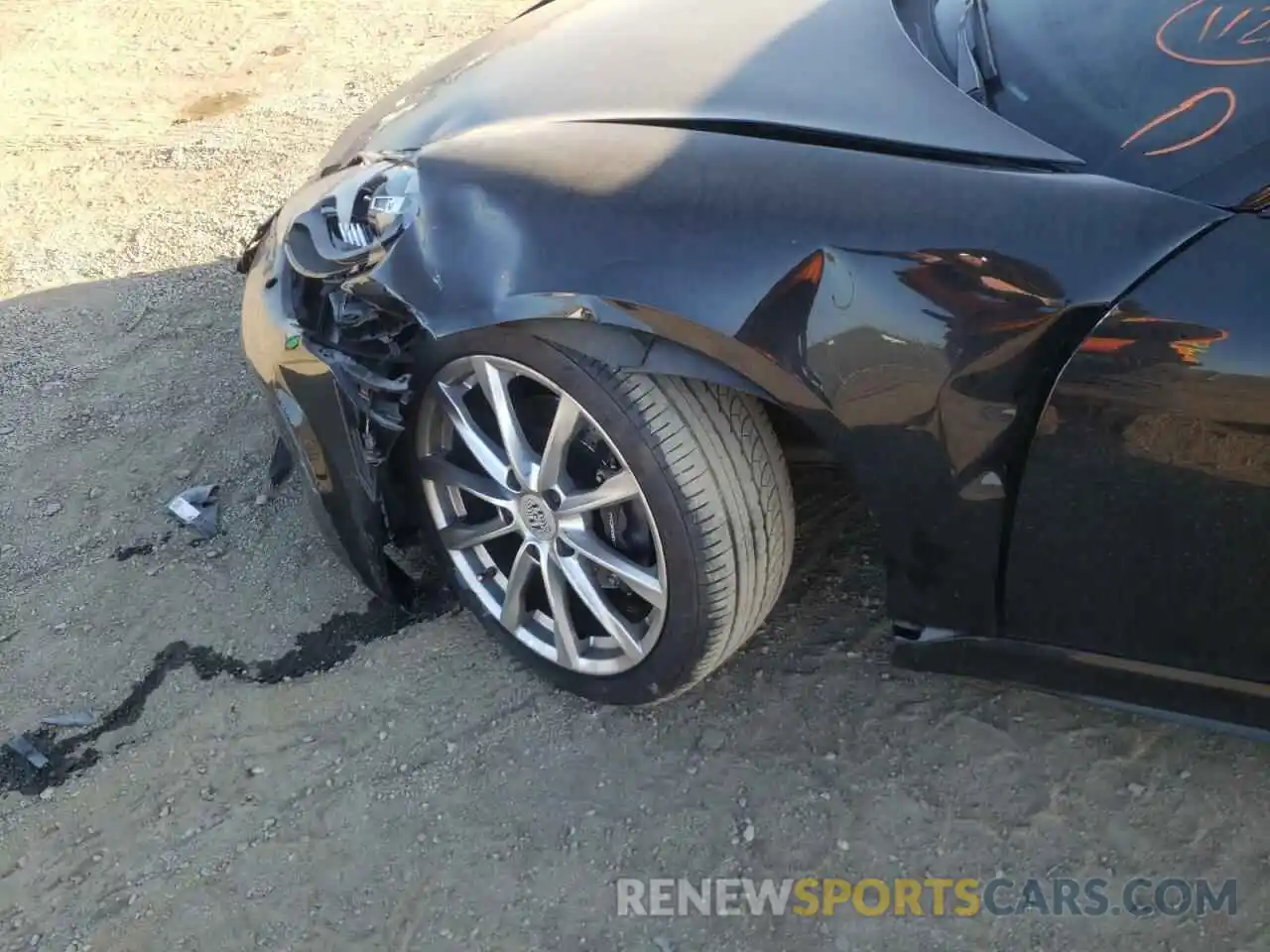 9 Photograph of a damaged car WP0AA2A89KS260146 PORSCHE CAYMAN 2019