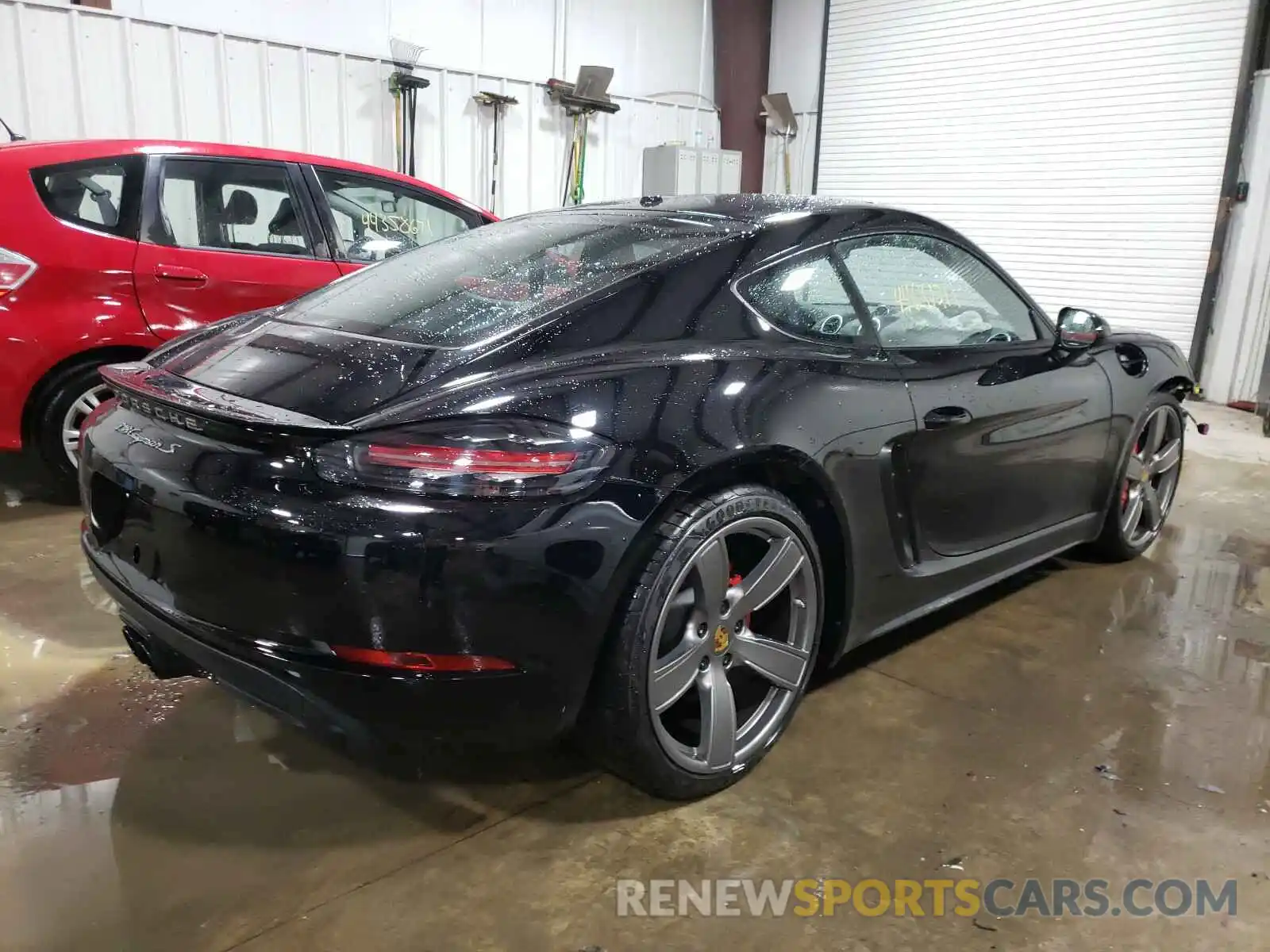 4 Photograph of a damaged car WP0AB2A80KS278631 PORSCHE CAYMAN 2019